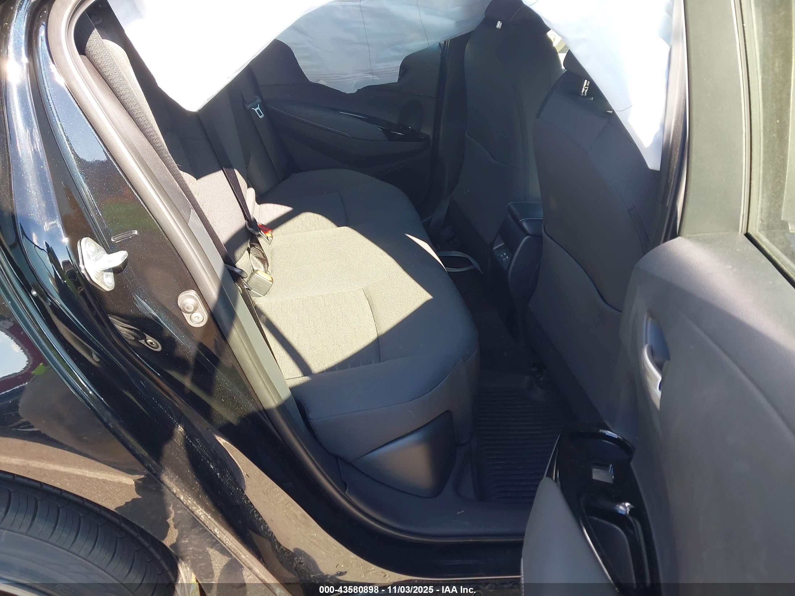 TOYOTA COROLLA image 8