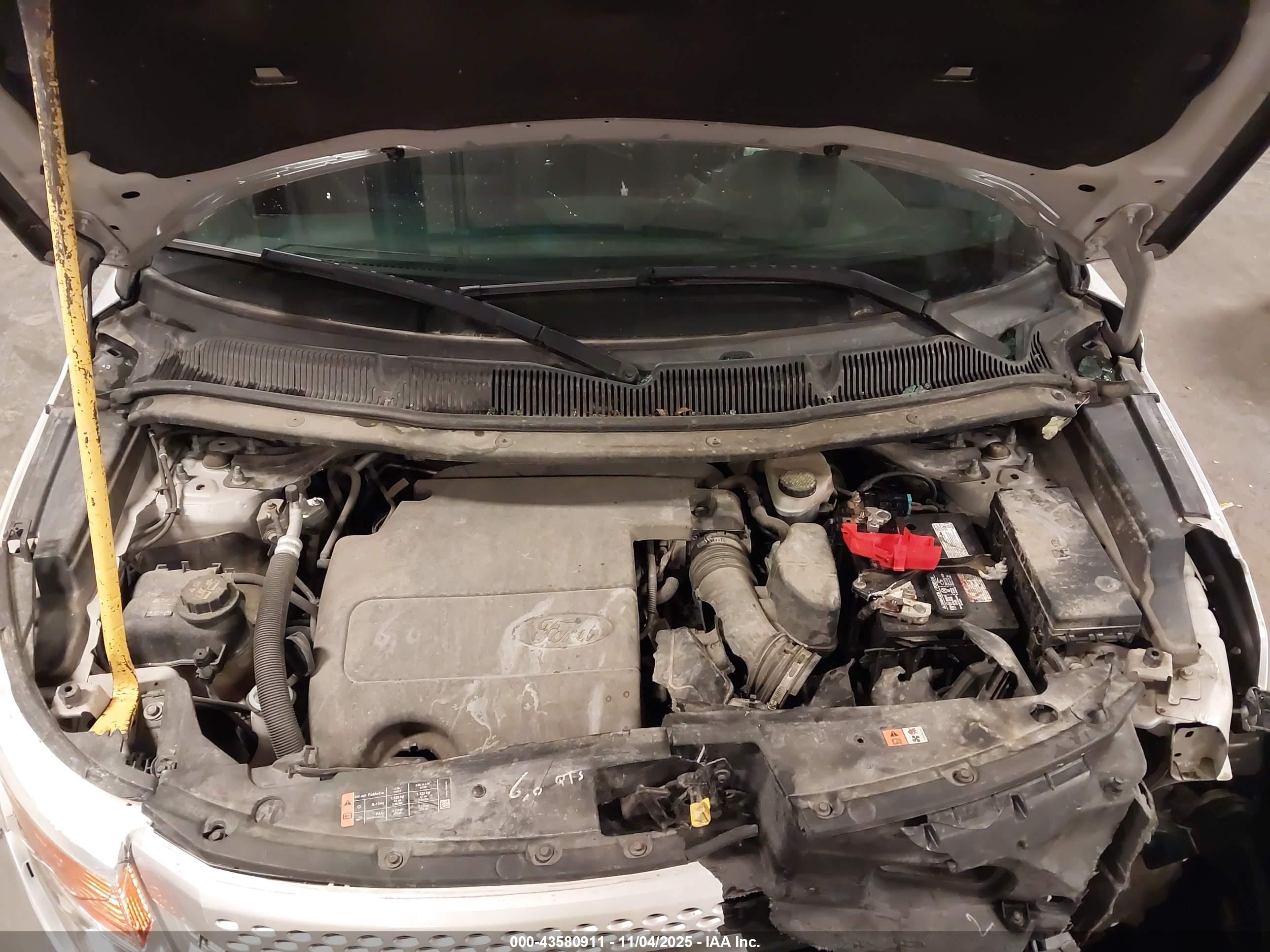 FORD EXPLORER image 10
