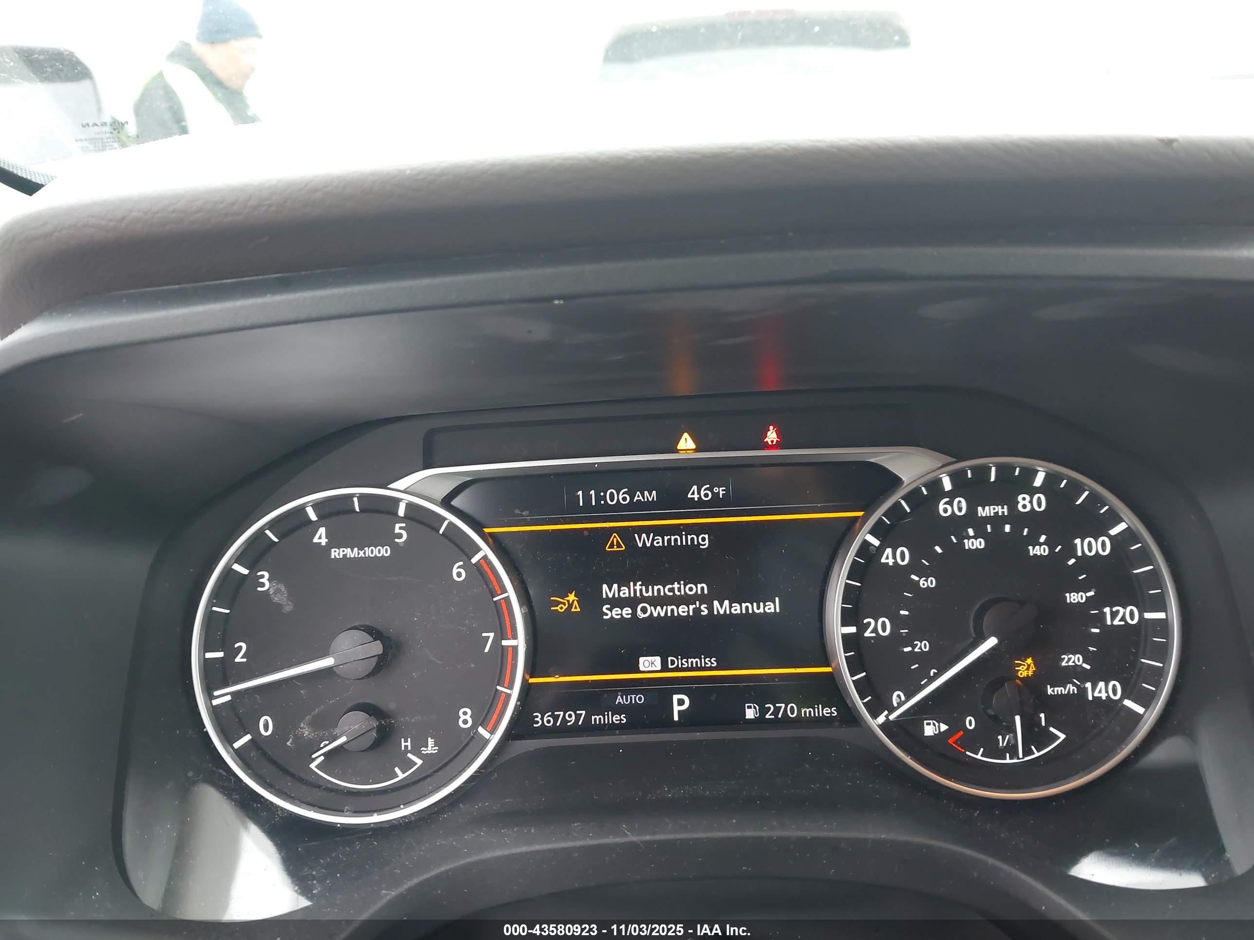 NISSAN ROGUE image 7