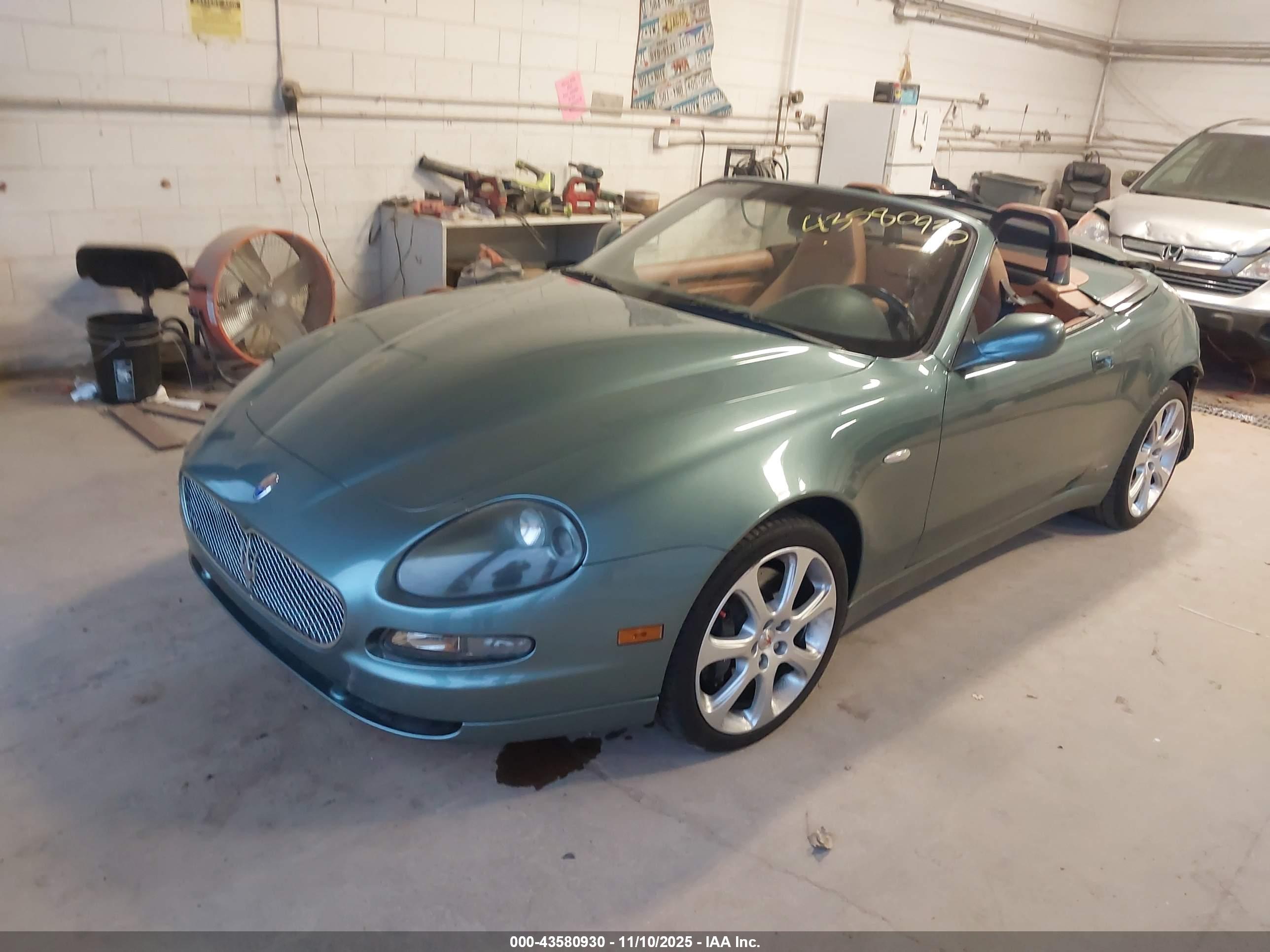 MASERATI SPYDER image 2