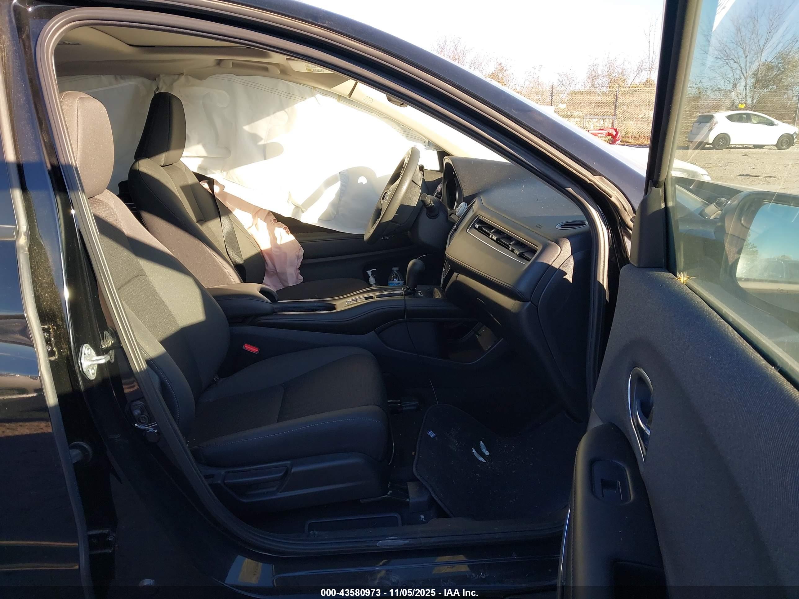 HONDA HR-V image 5