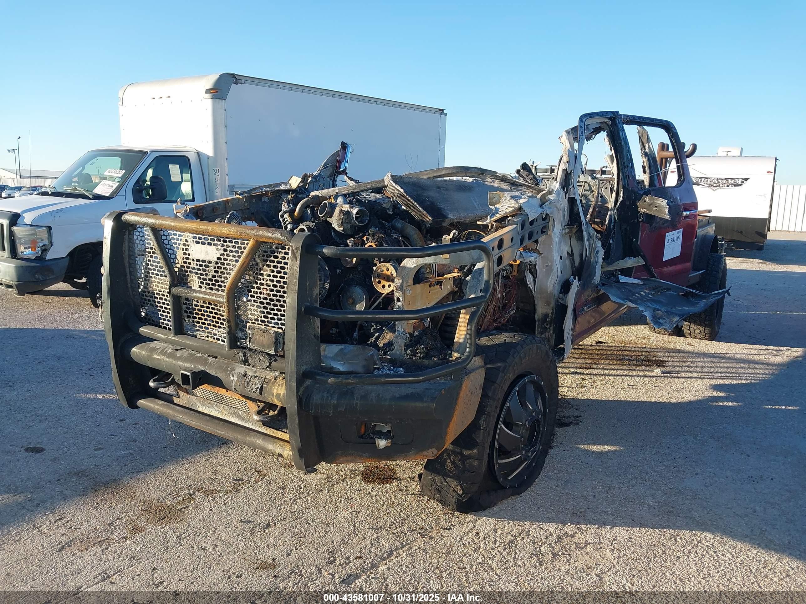 FORD F-350 image 2