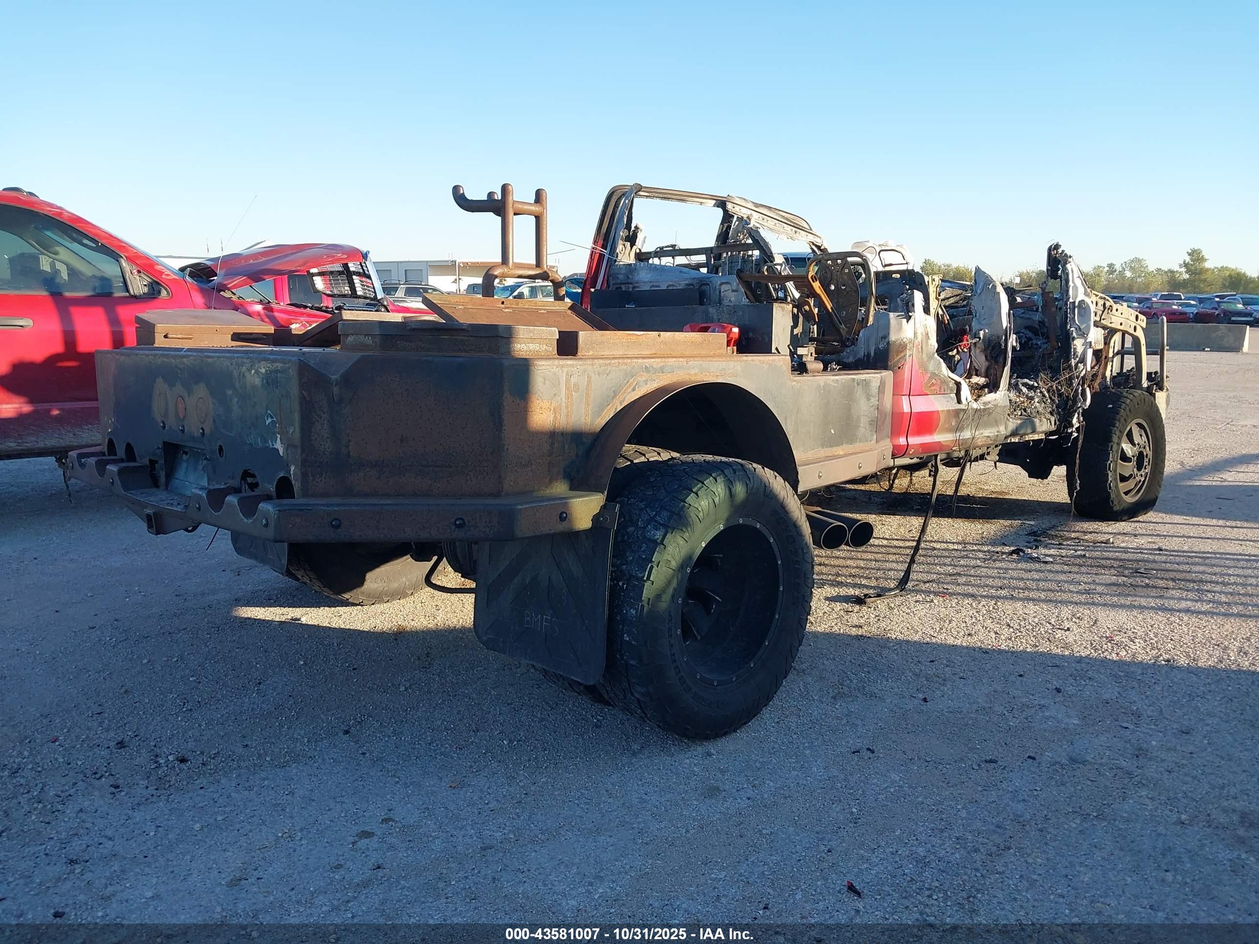FORD F-350 image 4