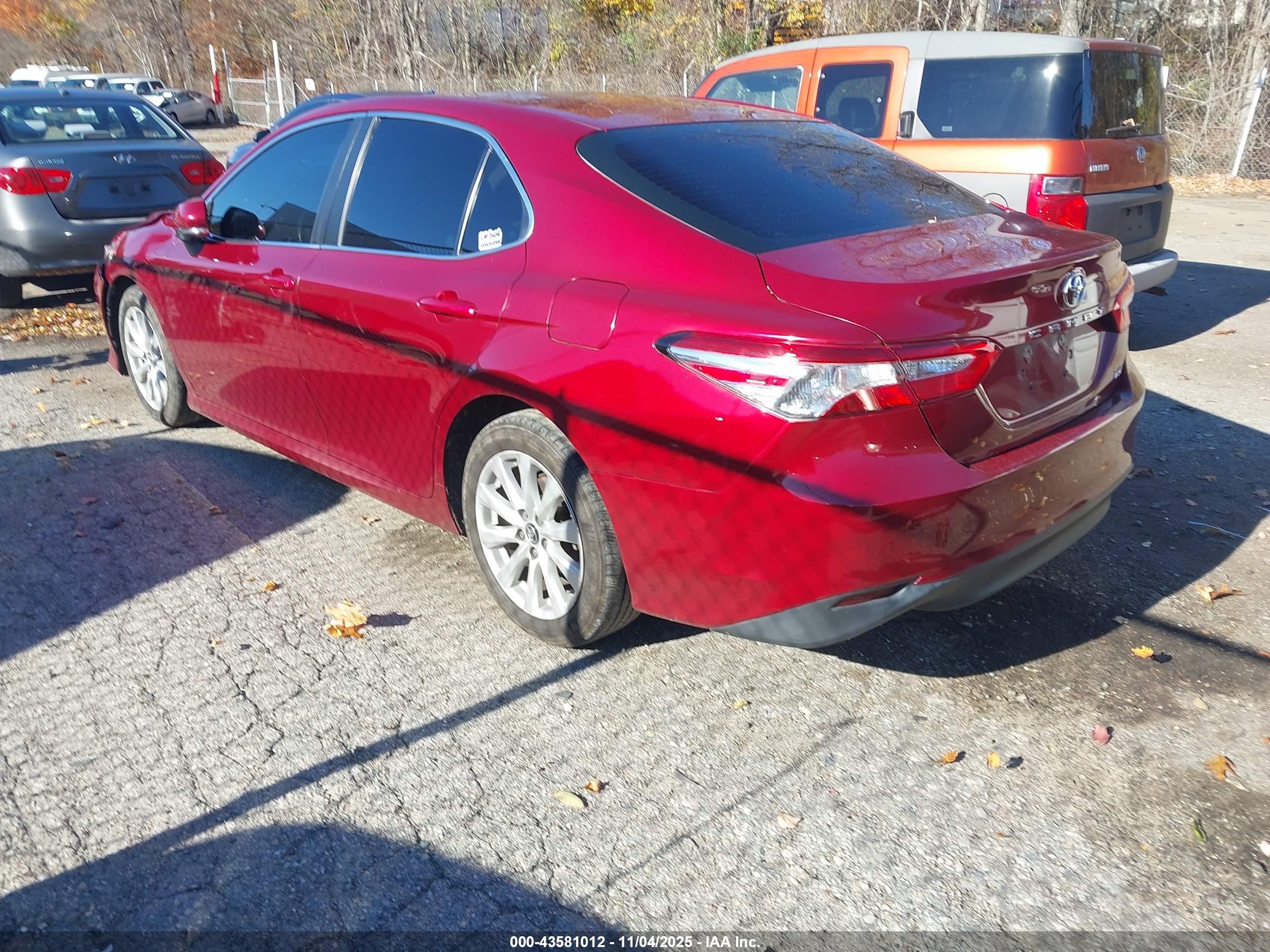 TOYOTA CAMRY image 3