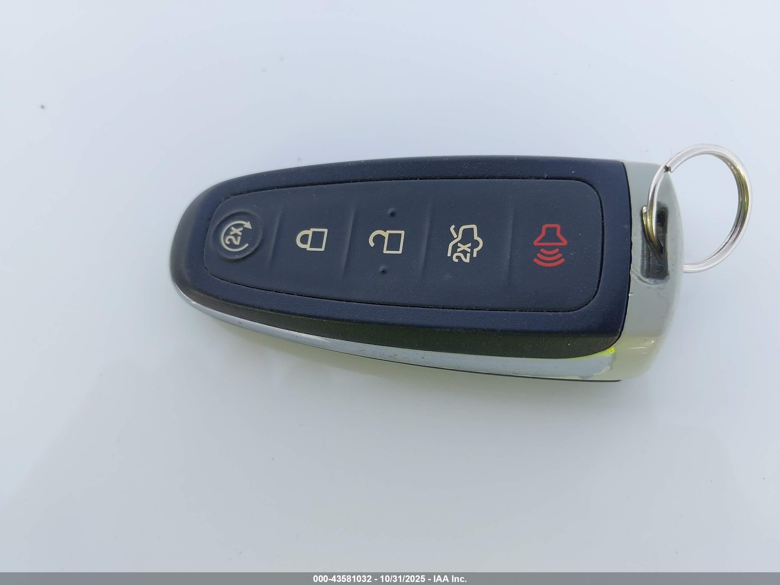 FORD FLEX image 11