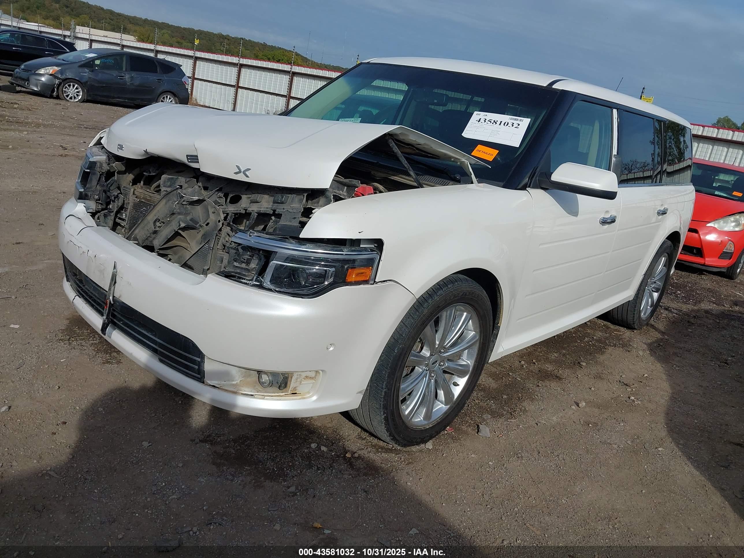 FORD FLEX image 2