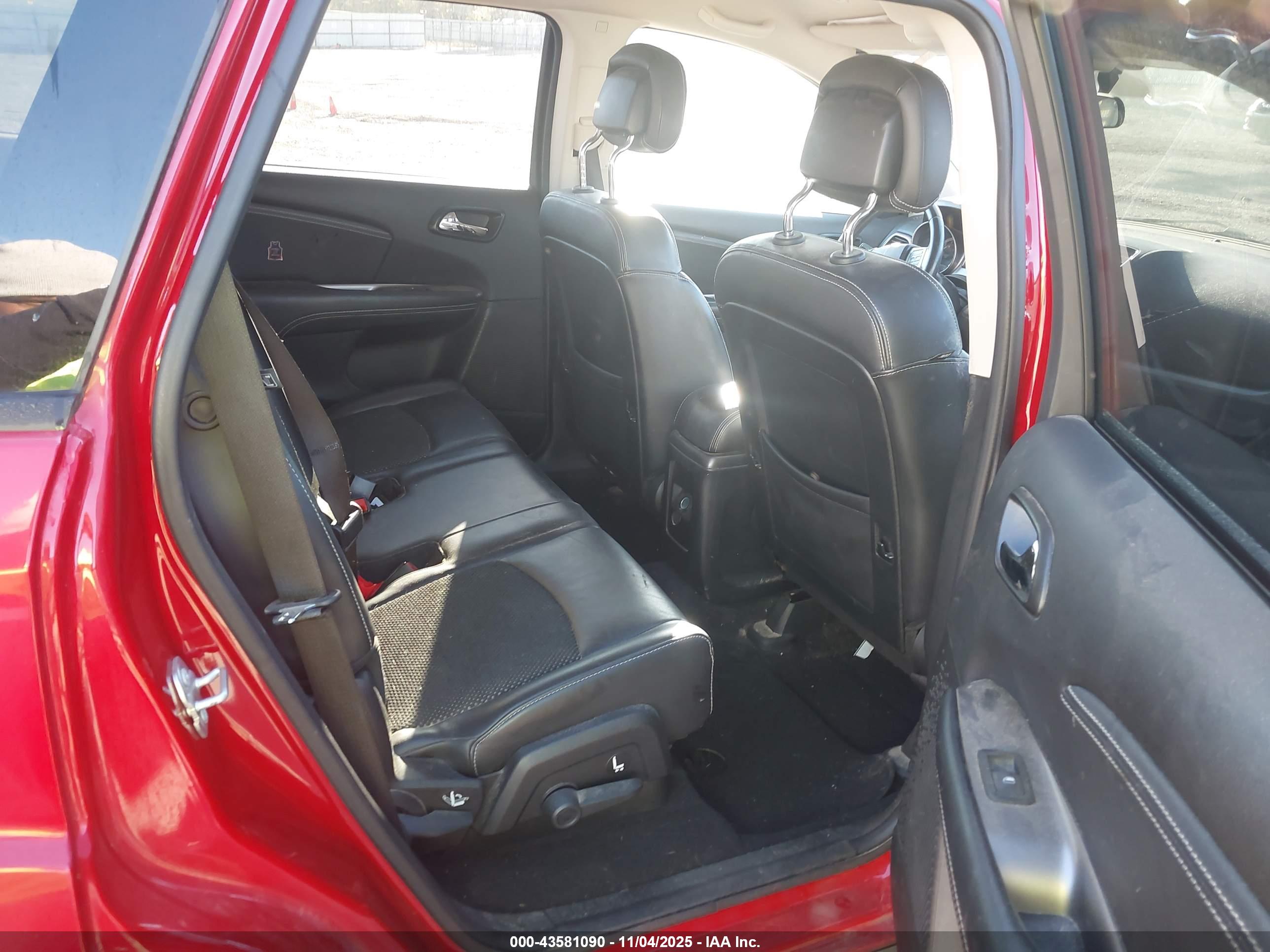 DODGE JOURNEY image 8