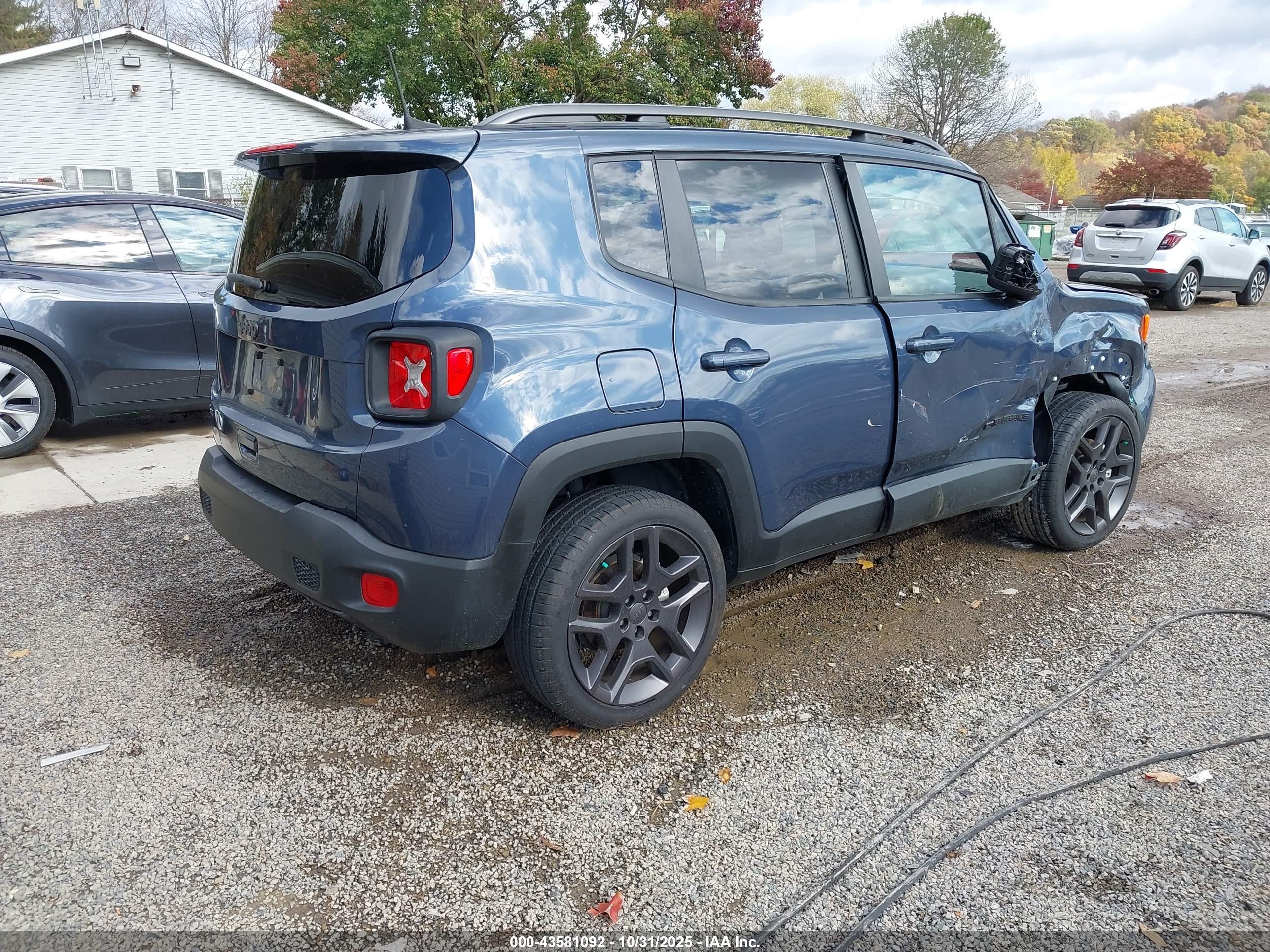 JEEP RENEGADE image 4