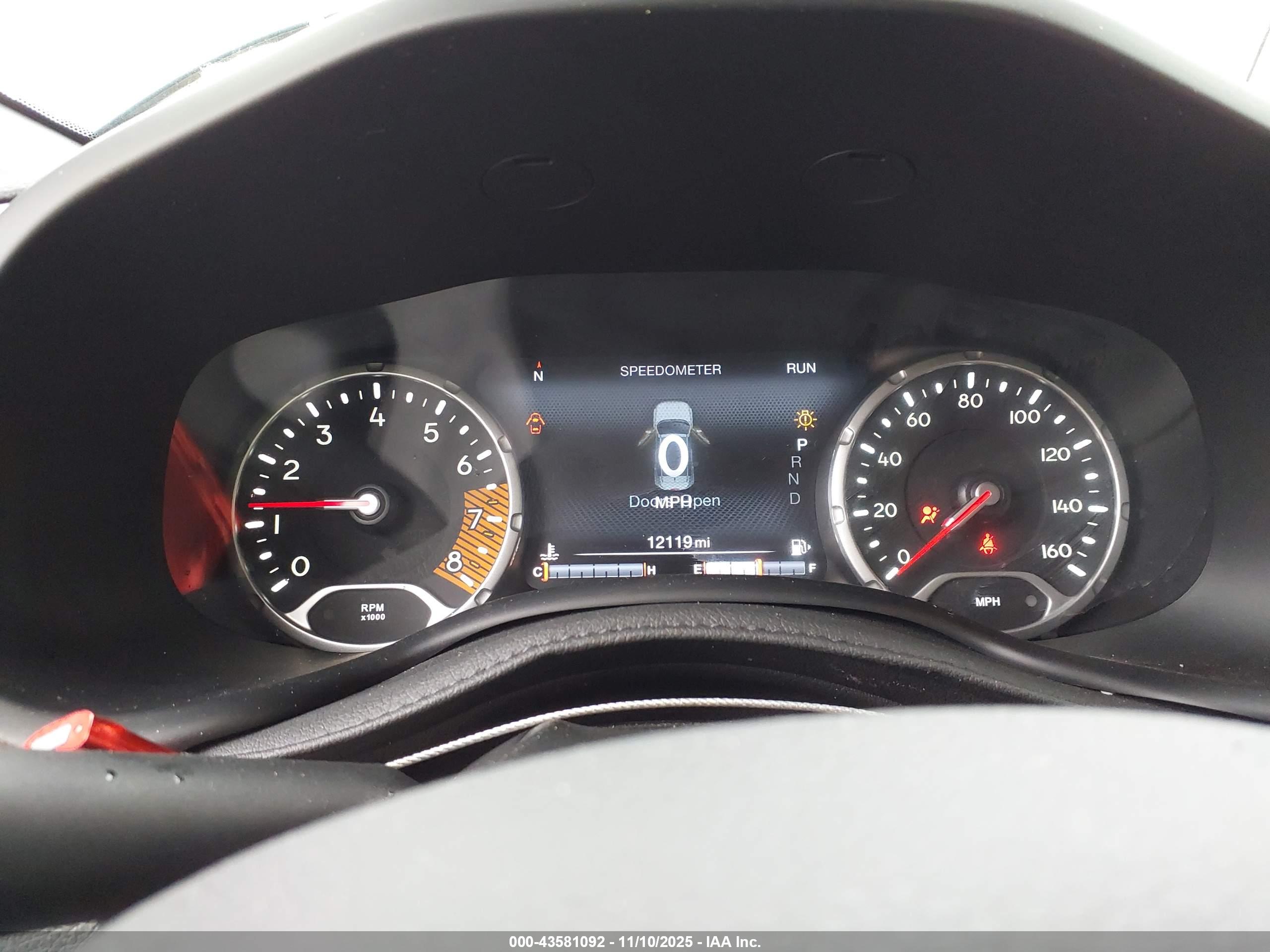 JEEP RENEGADE image 7