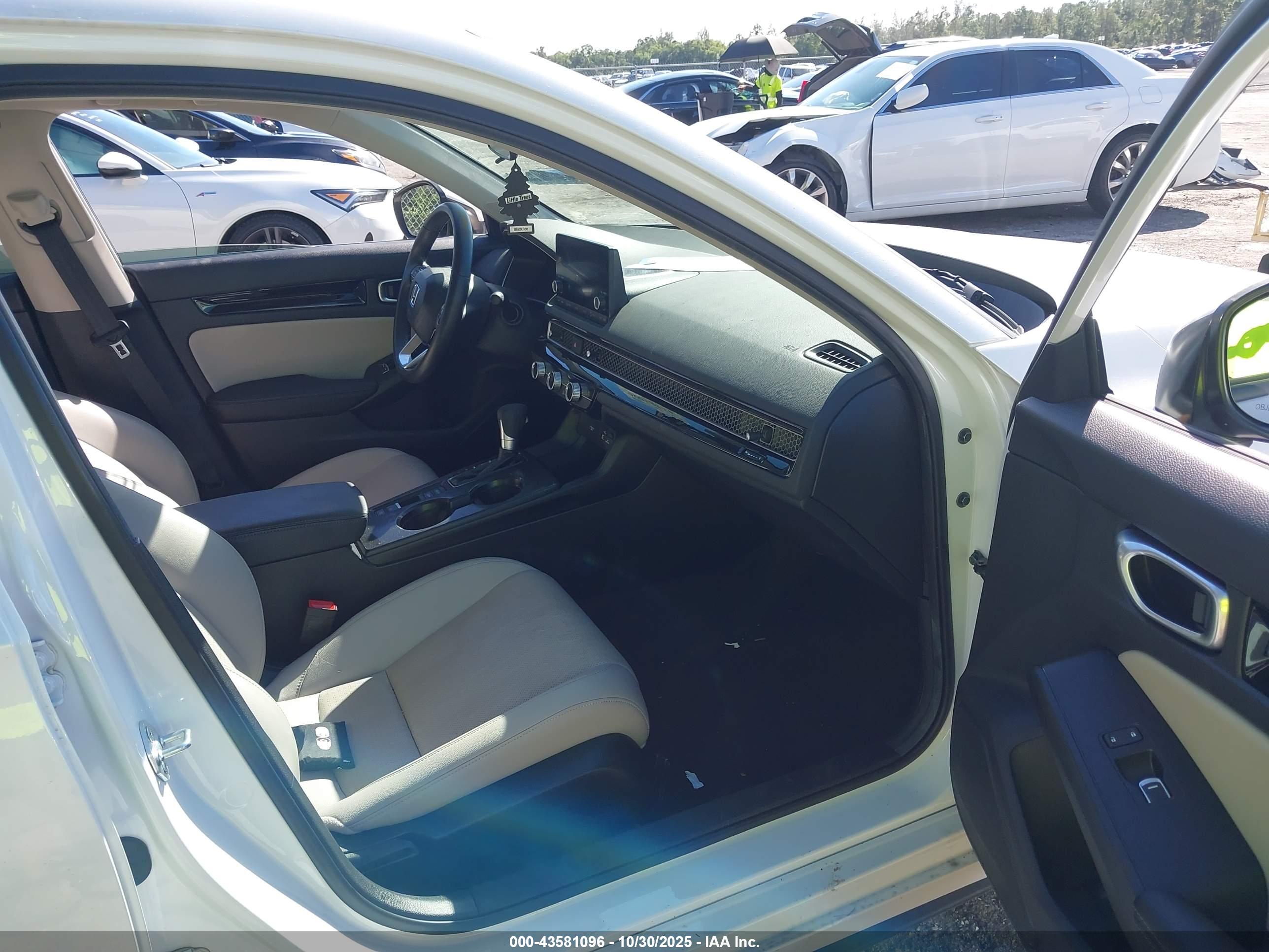HONDA CIVIC image 5