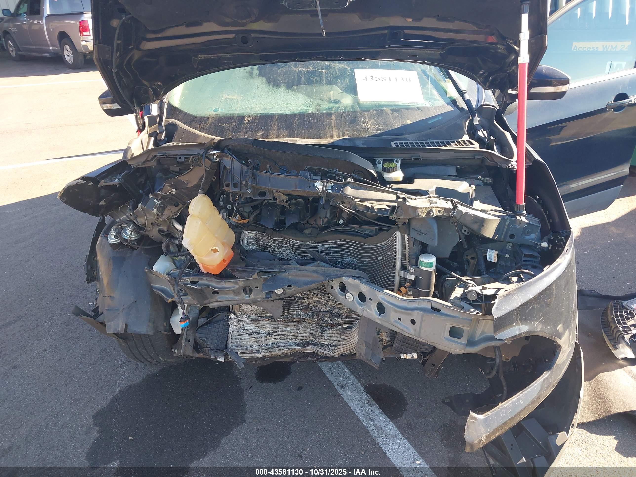 FORD ESCAPE image 10
