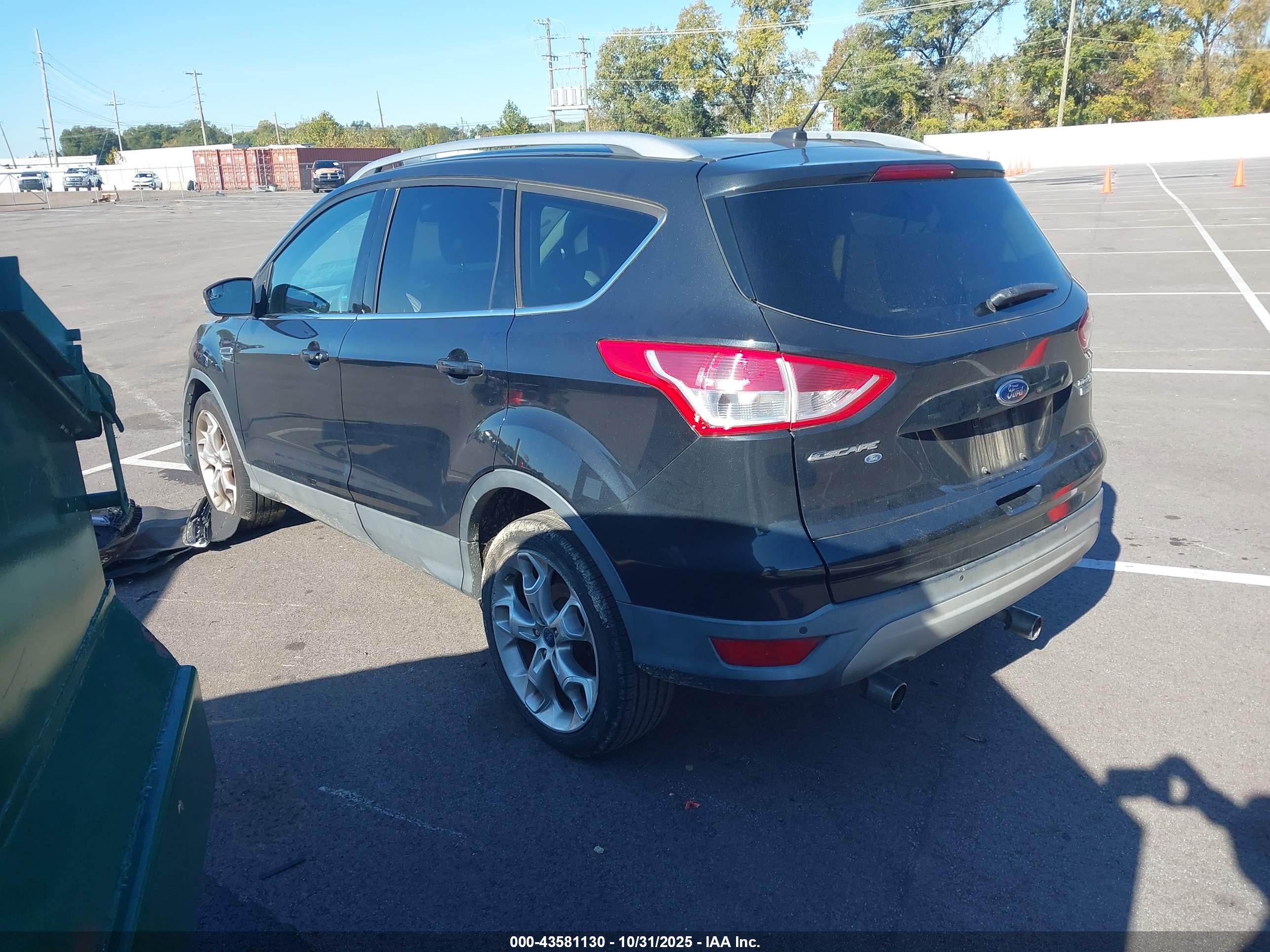 FORD ESCAPE image 3