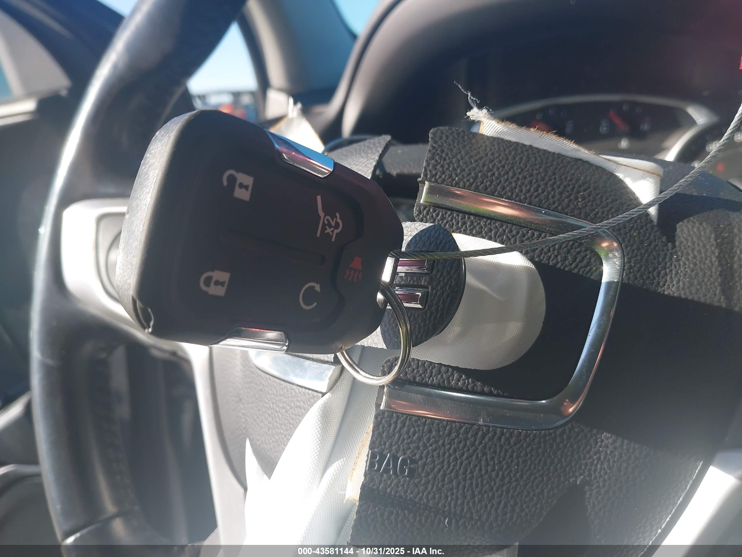 GMC TERRAIN image 11
