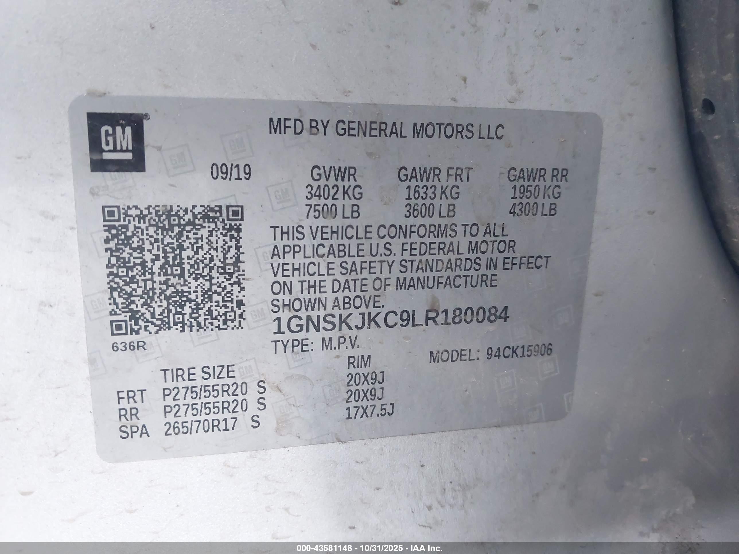 CHEVROLET SUBURBAN image 9