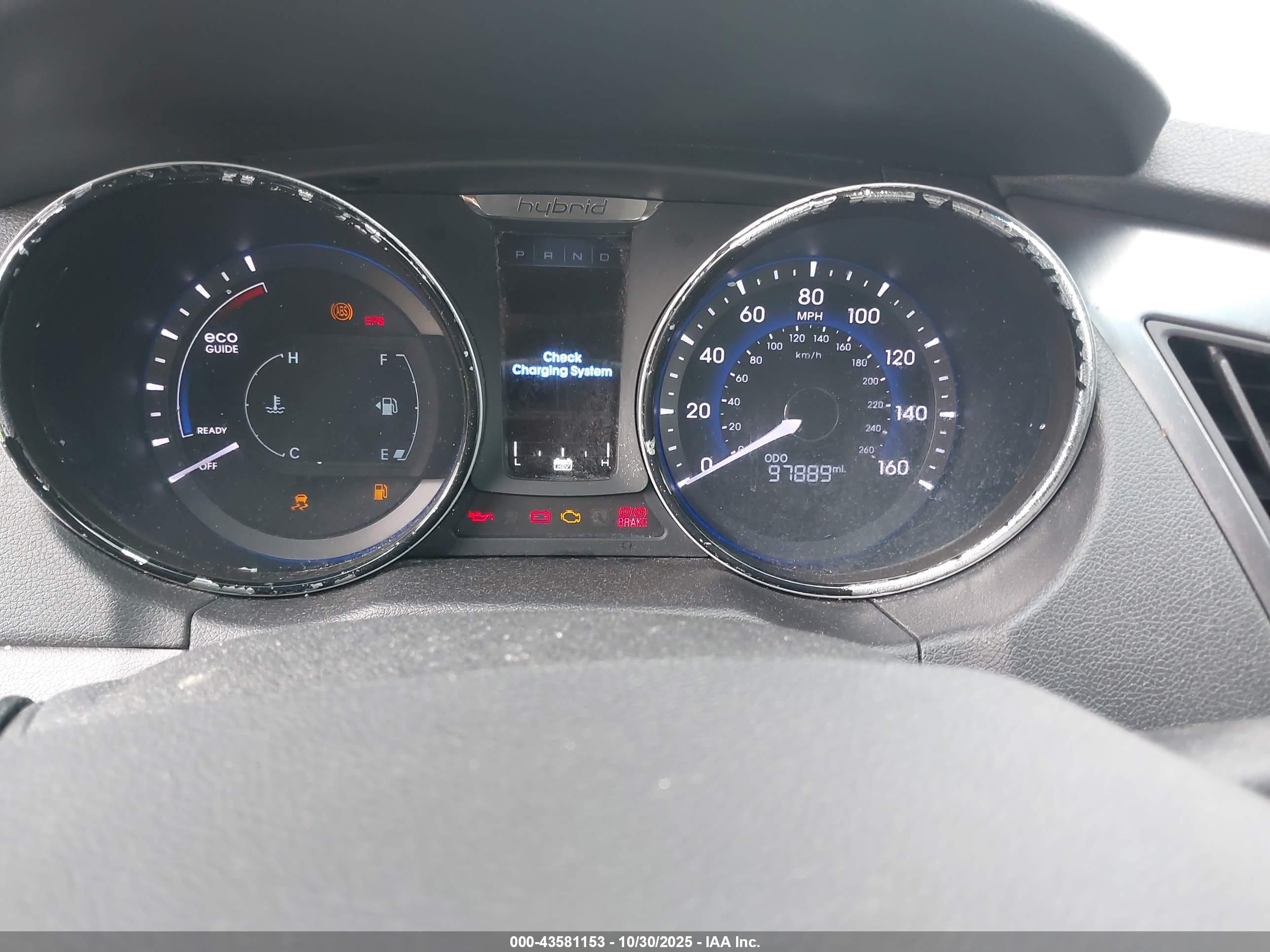 HYUNDAI SONATA image 7