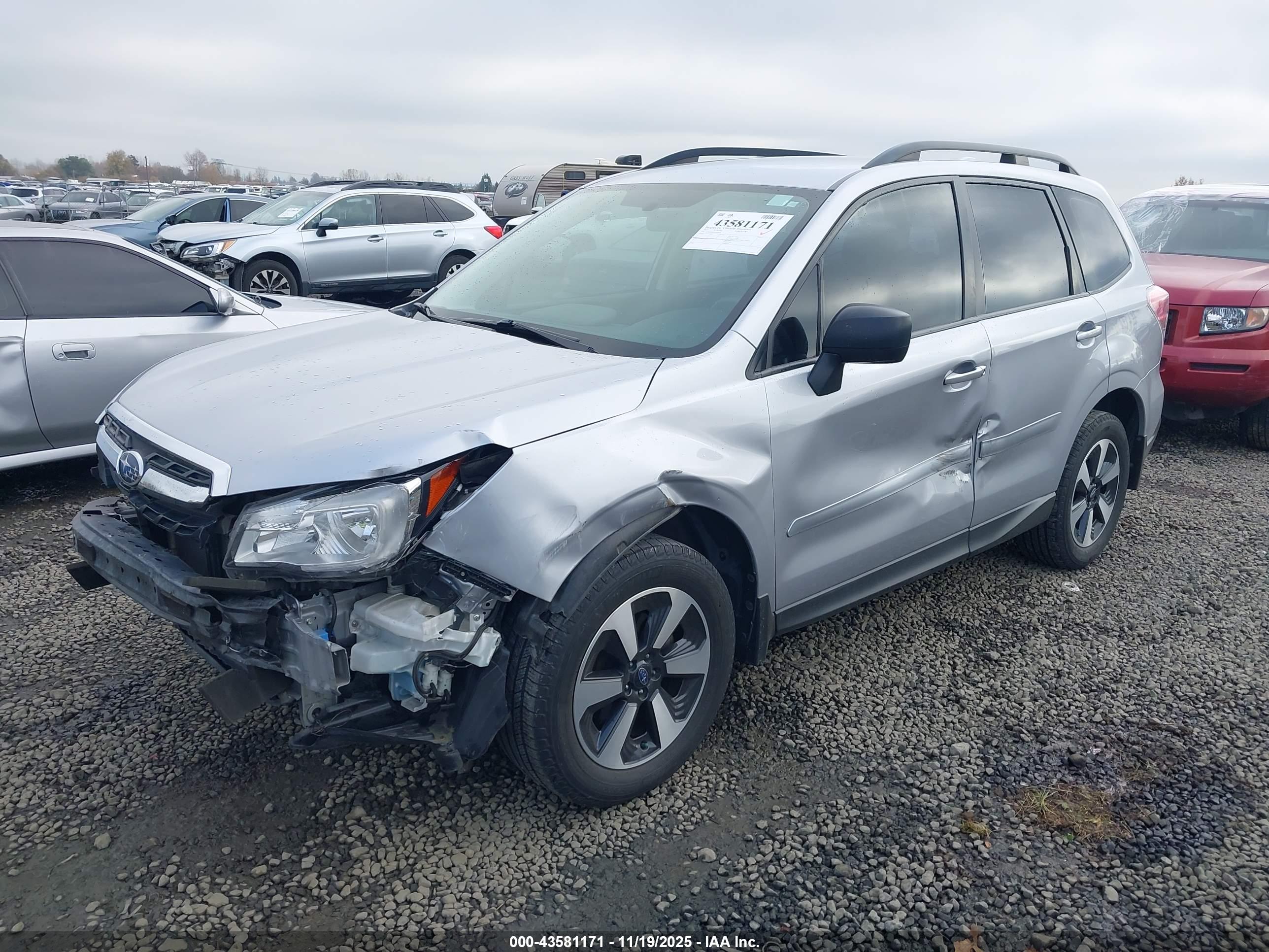 SUBARU FORESTER image 2