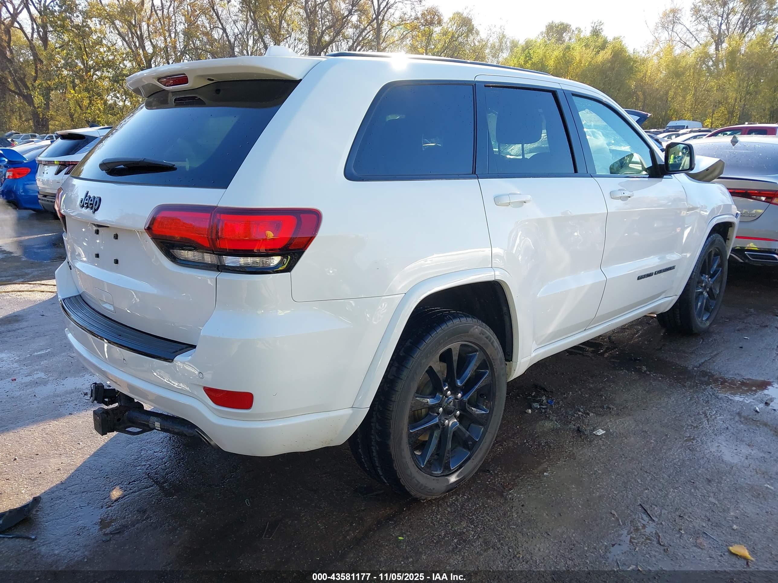 JEEP GRAND image 4