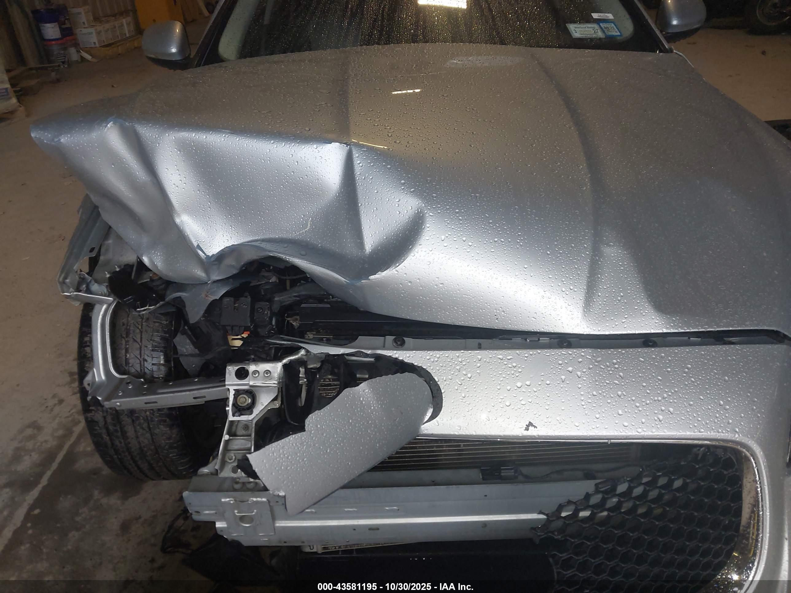 JAGUAR XF image 10