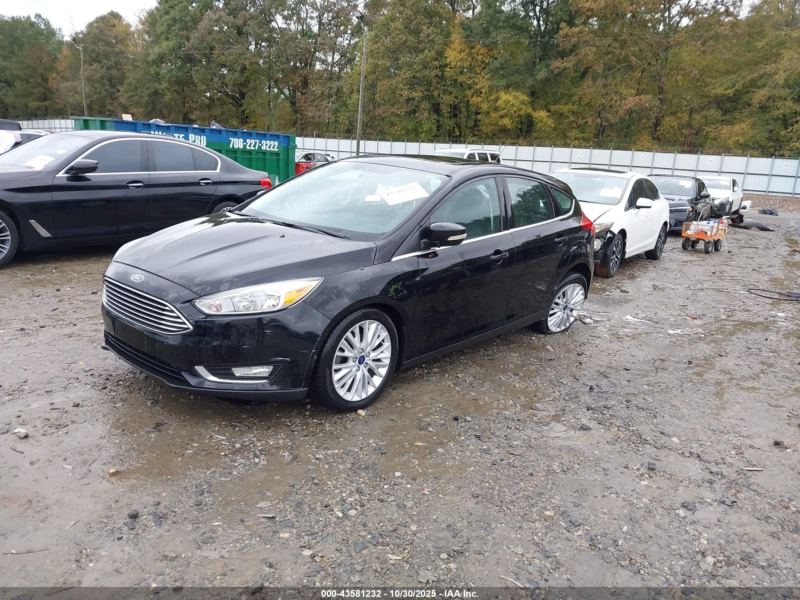 FORD FOCUS image 2