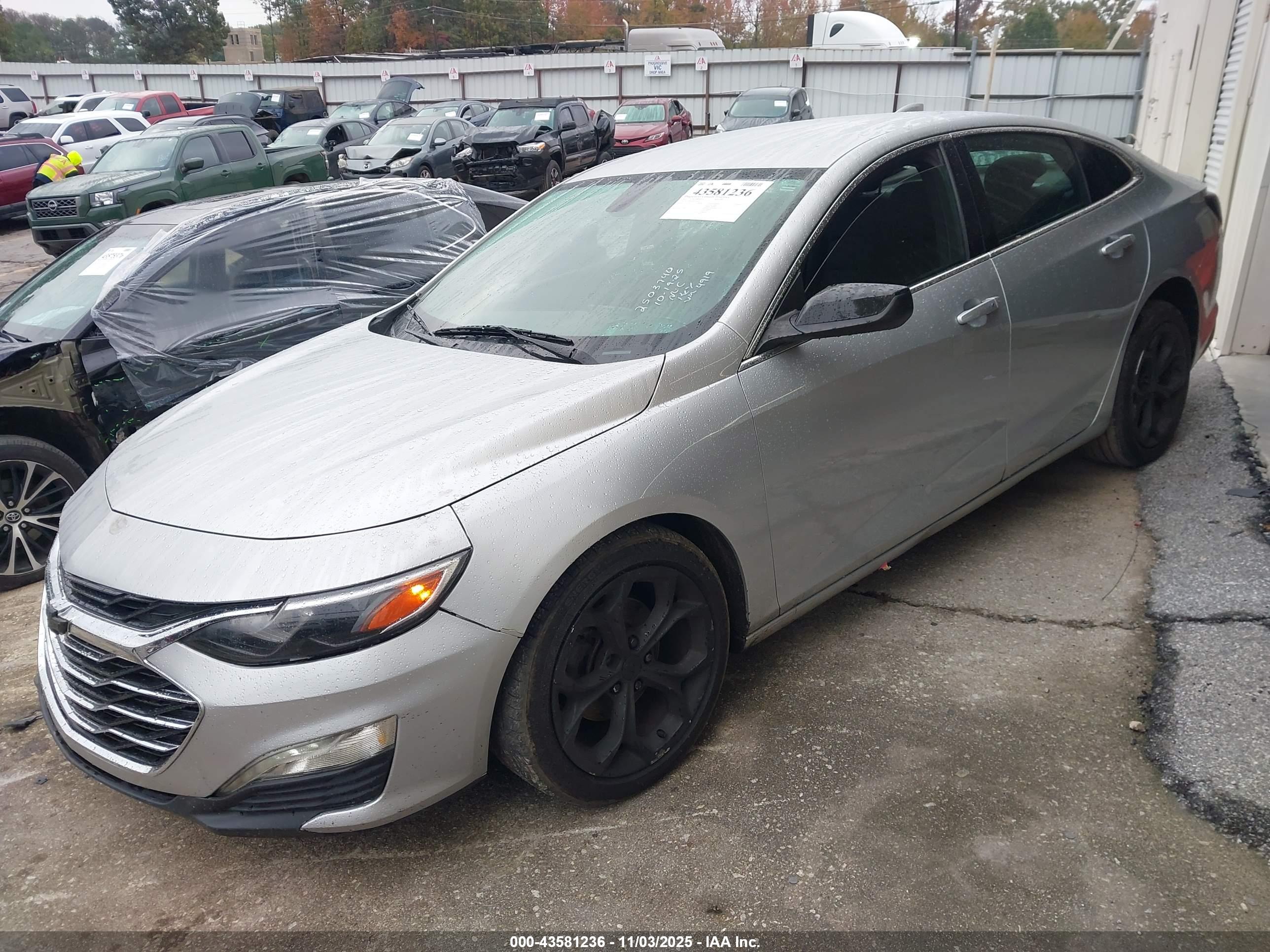 CHEVROLET MALIBU image 2