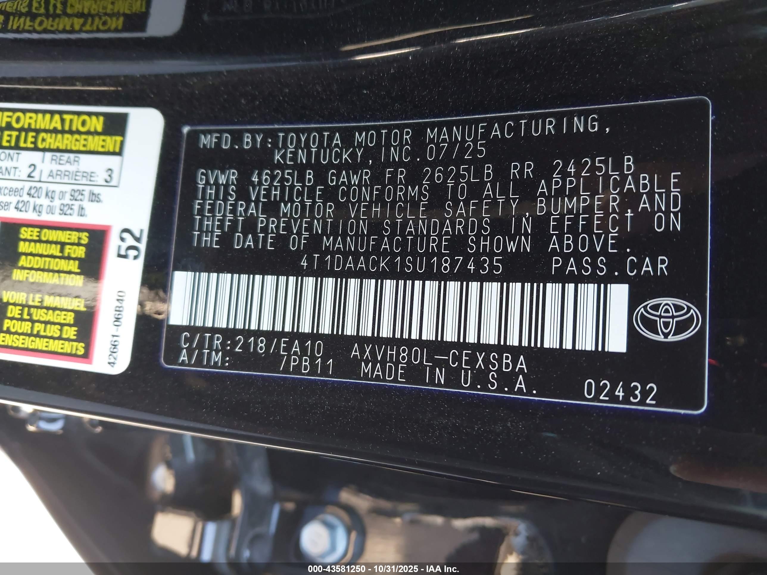 TOYOTA CAMRY image 9