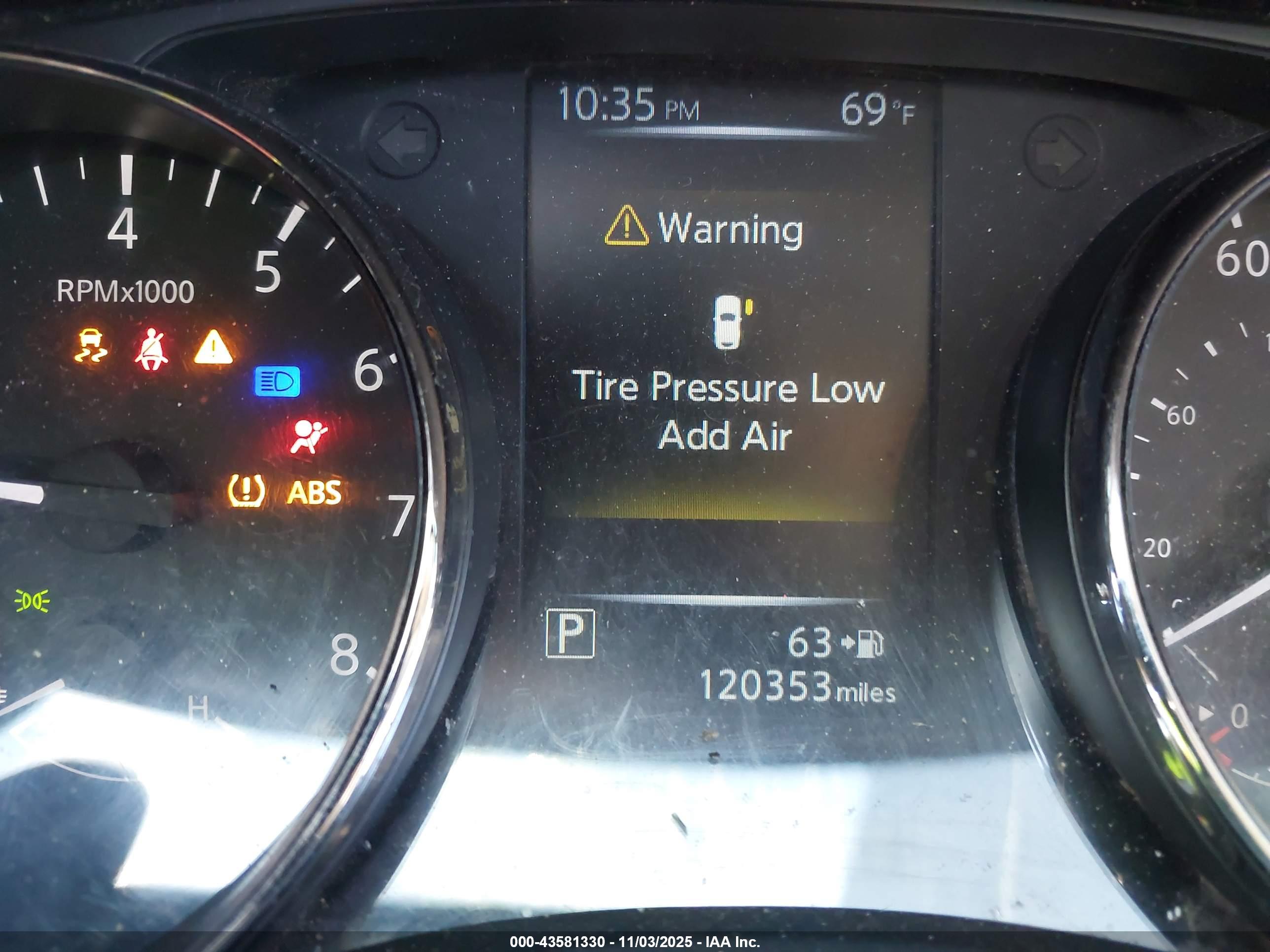 NISSAN ROGUE image 7