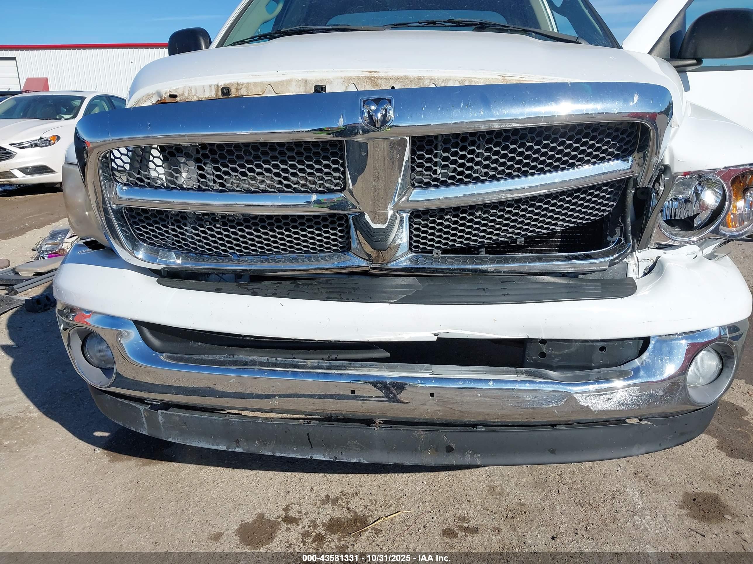 DODGE RAM image 6