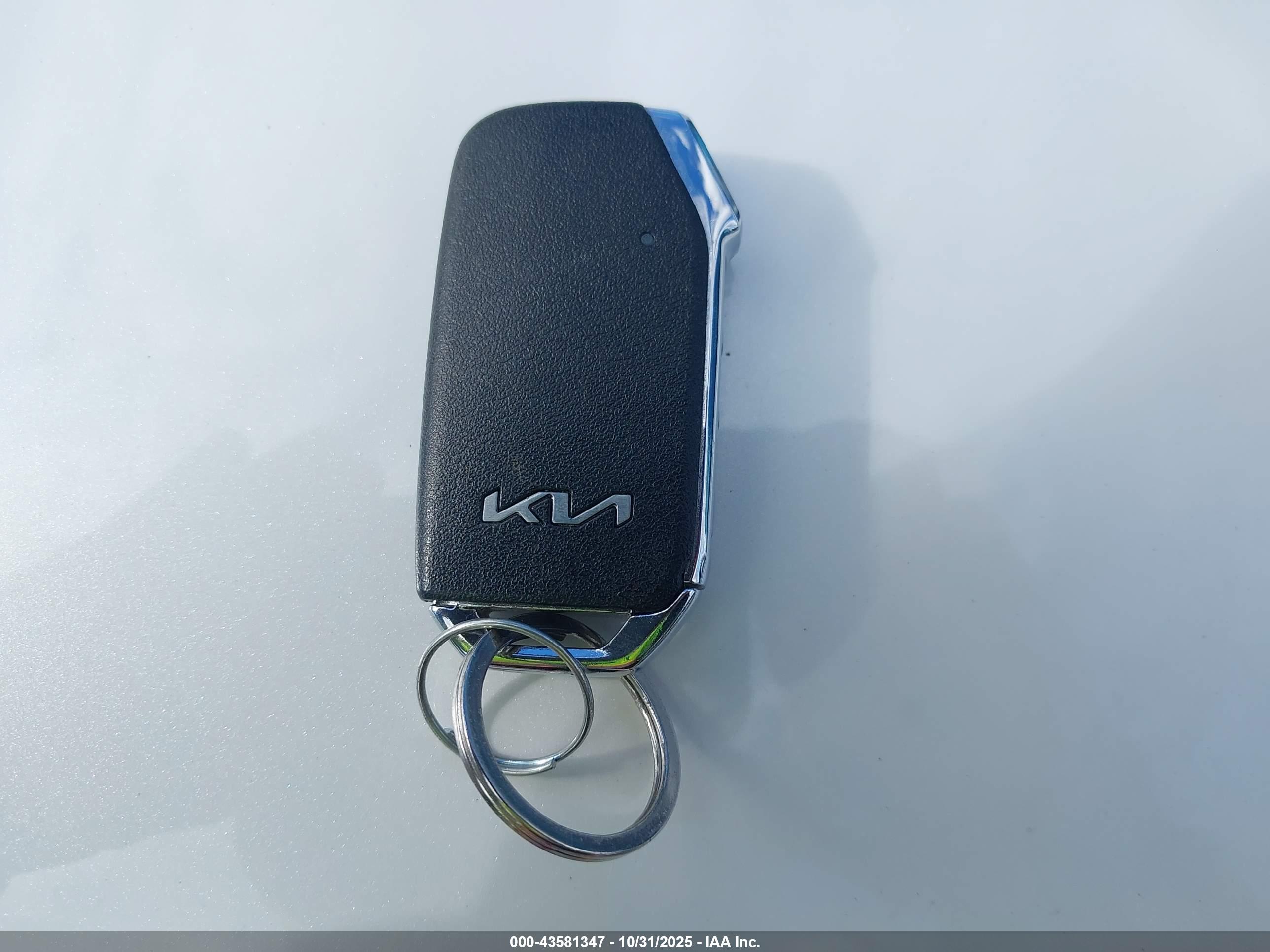 KIA EV6 image 11