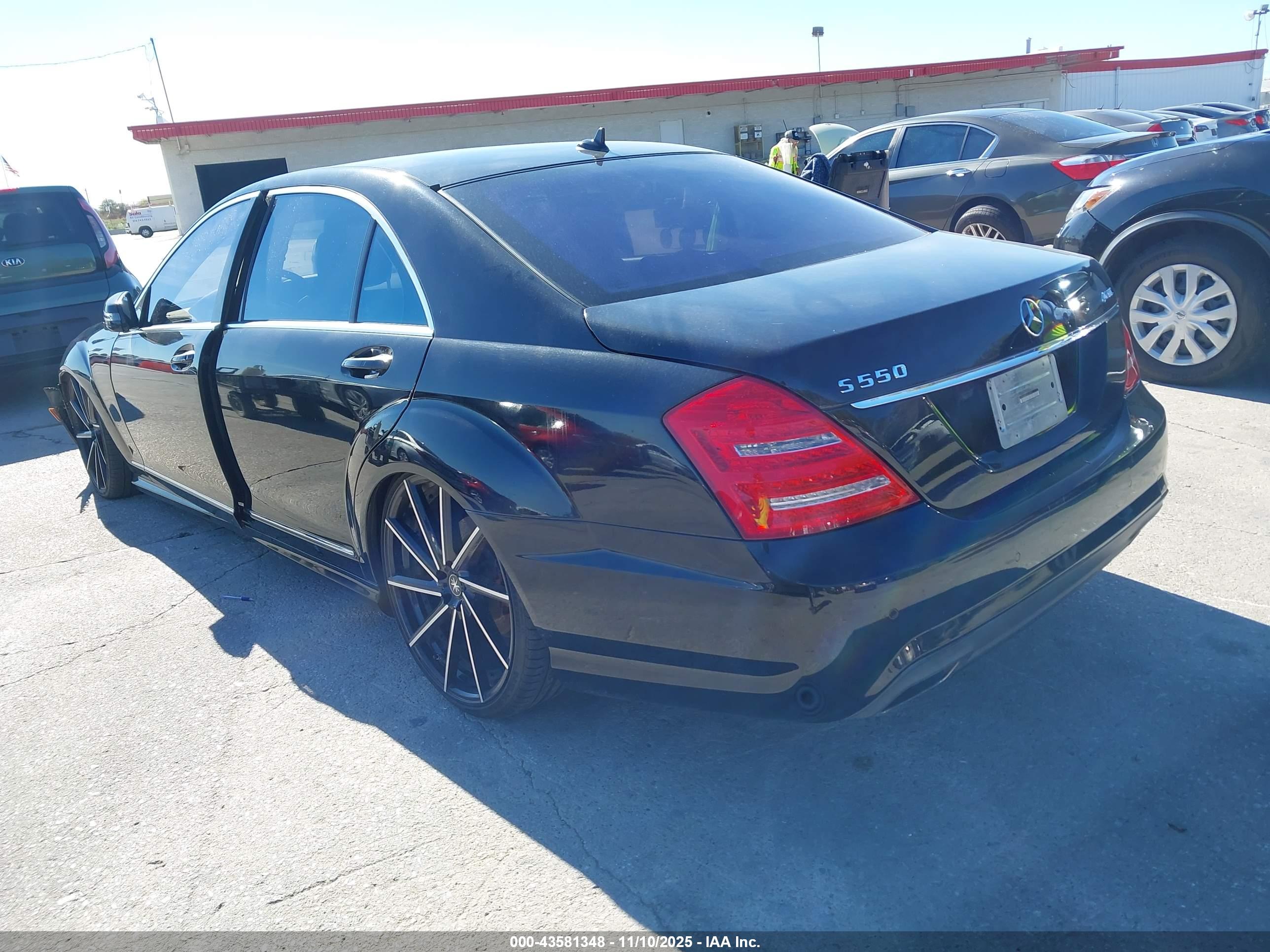 MERCEDES-BENZ S image 3