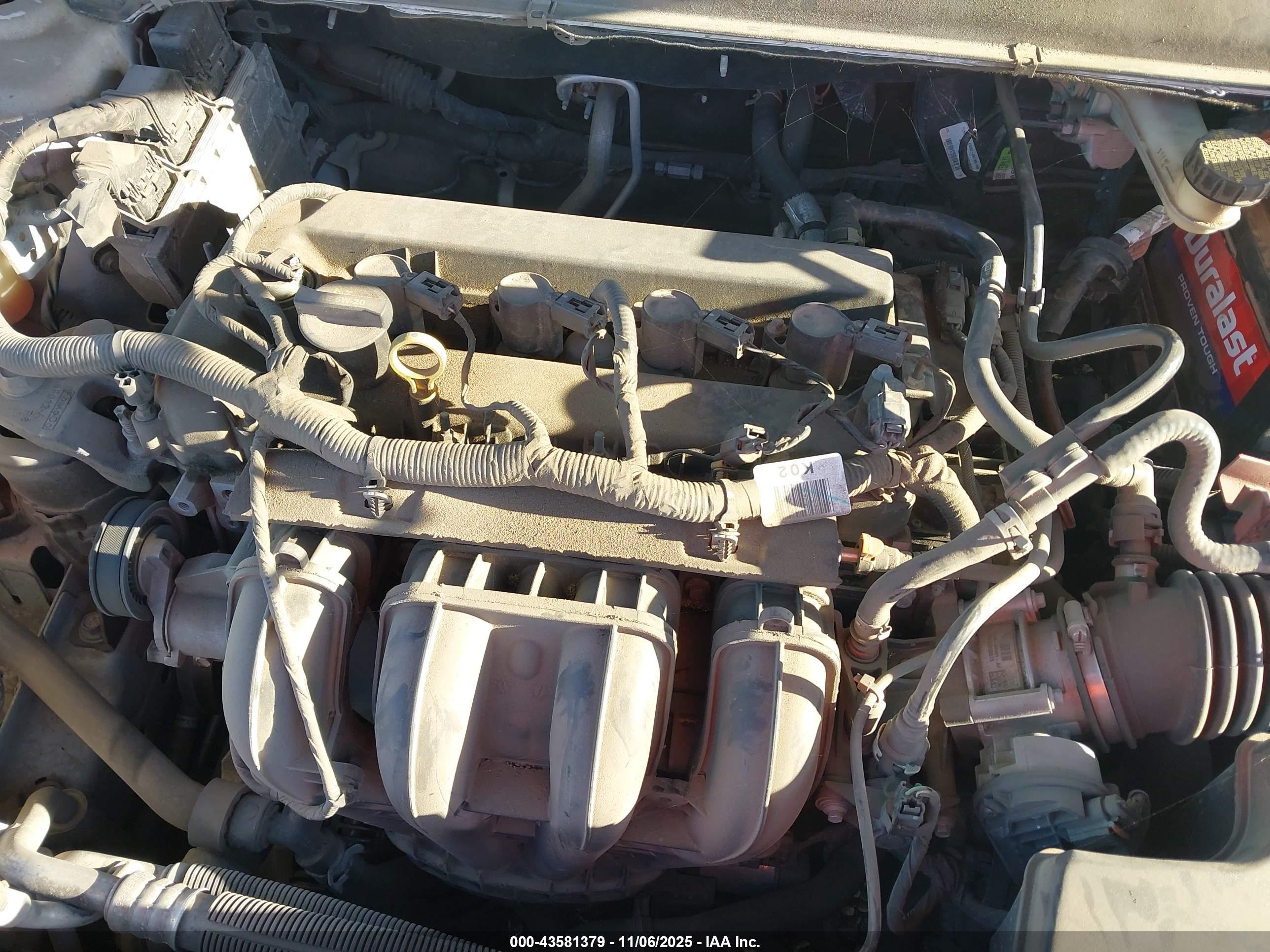 FORD FUSION image 10