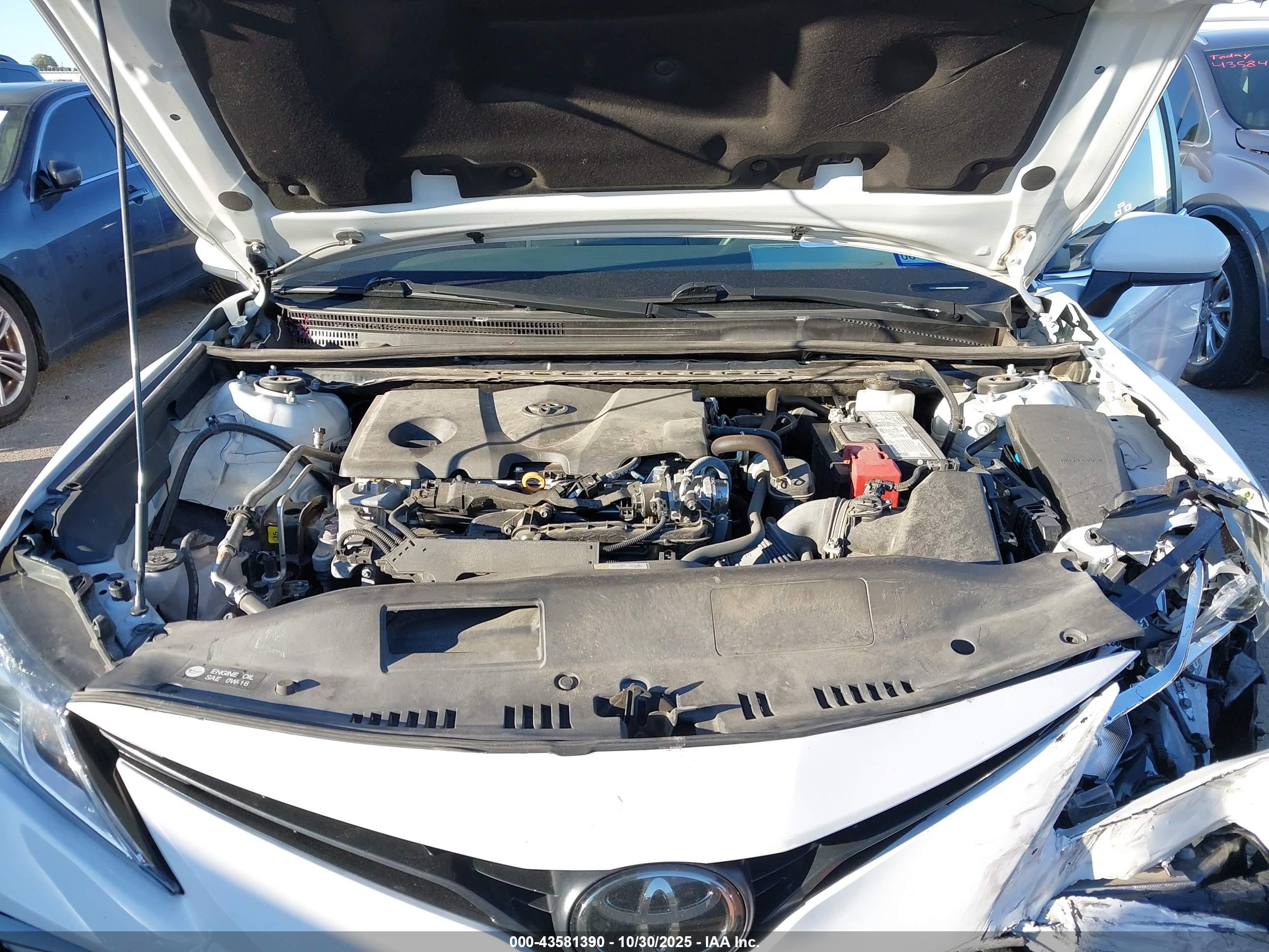 TOYOTA CAMRY image 10