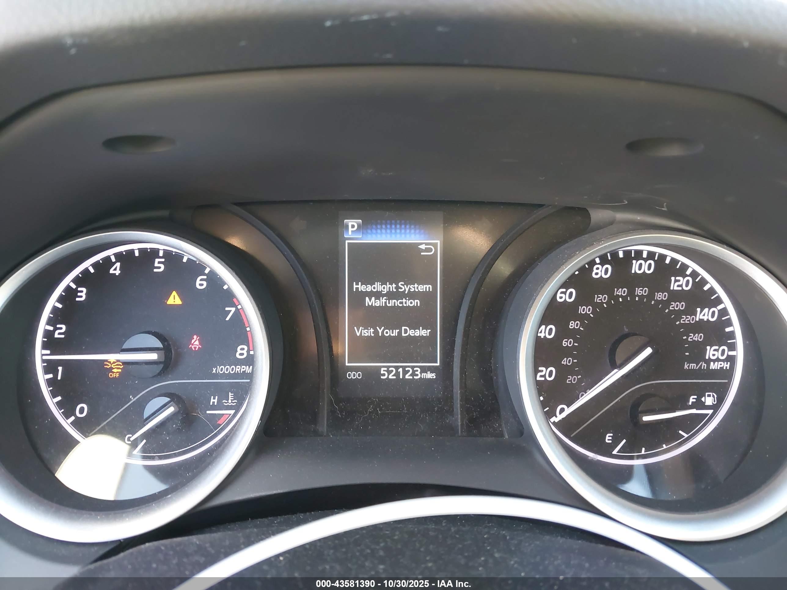 TOYOTA CAMRY image 7