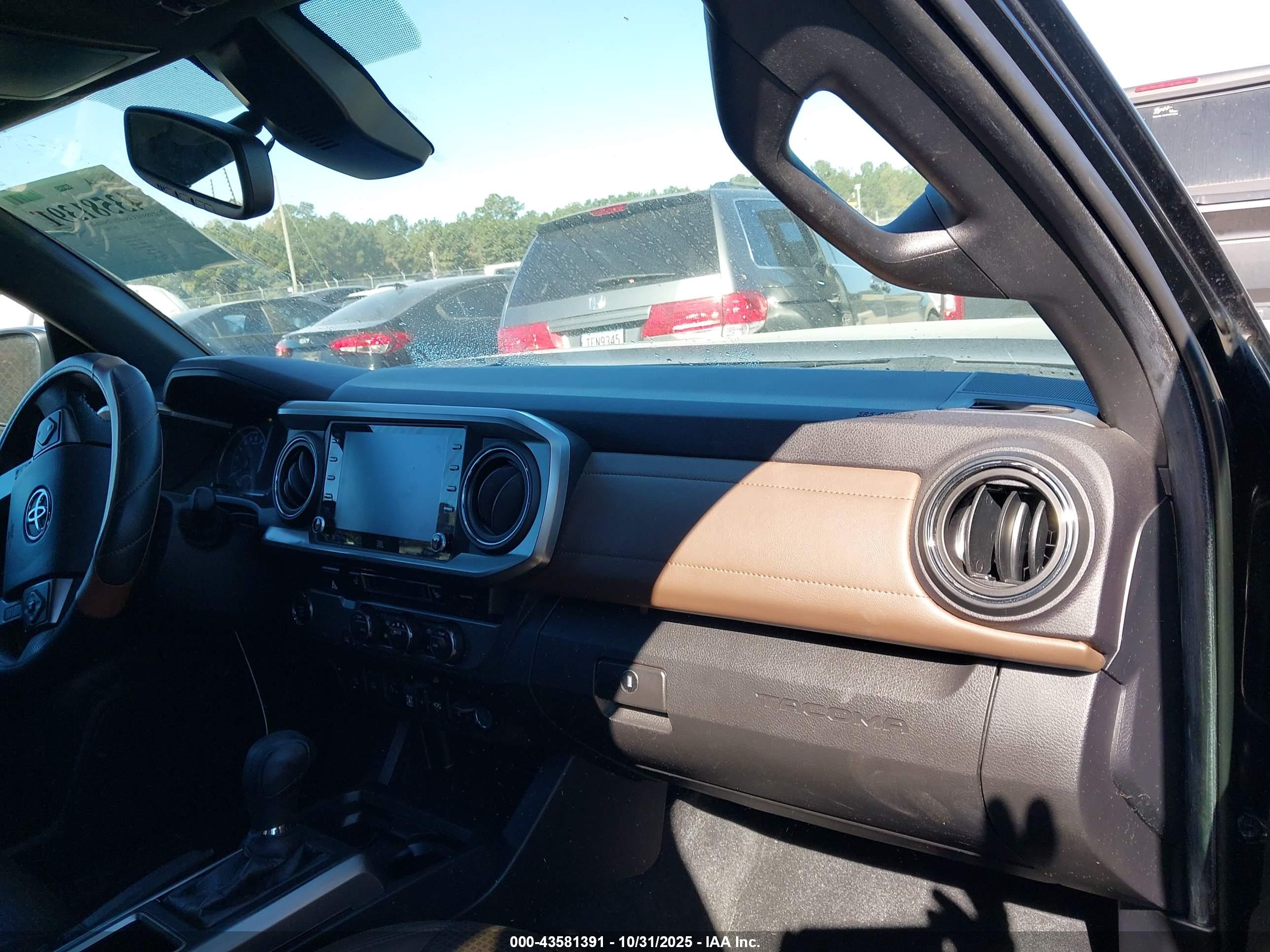 TOYOTA TACOMA image 5