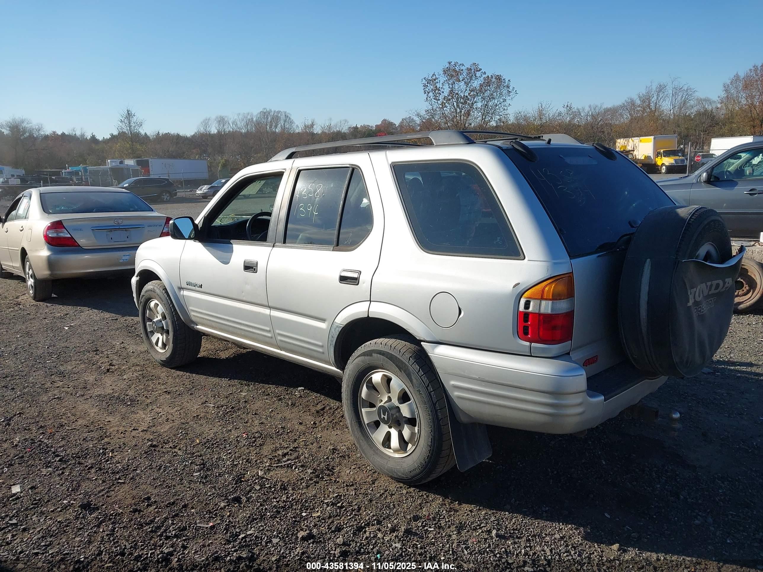 HONDA PASSPORT image 3