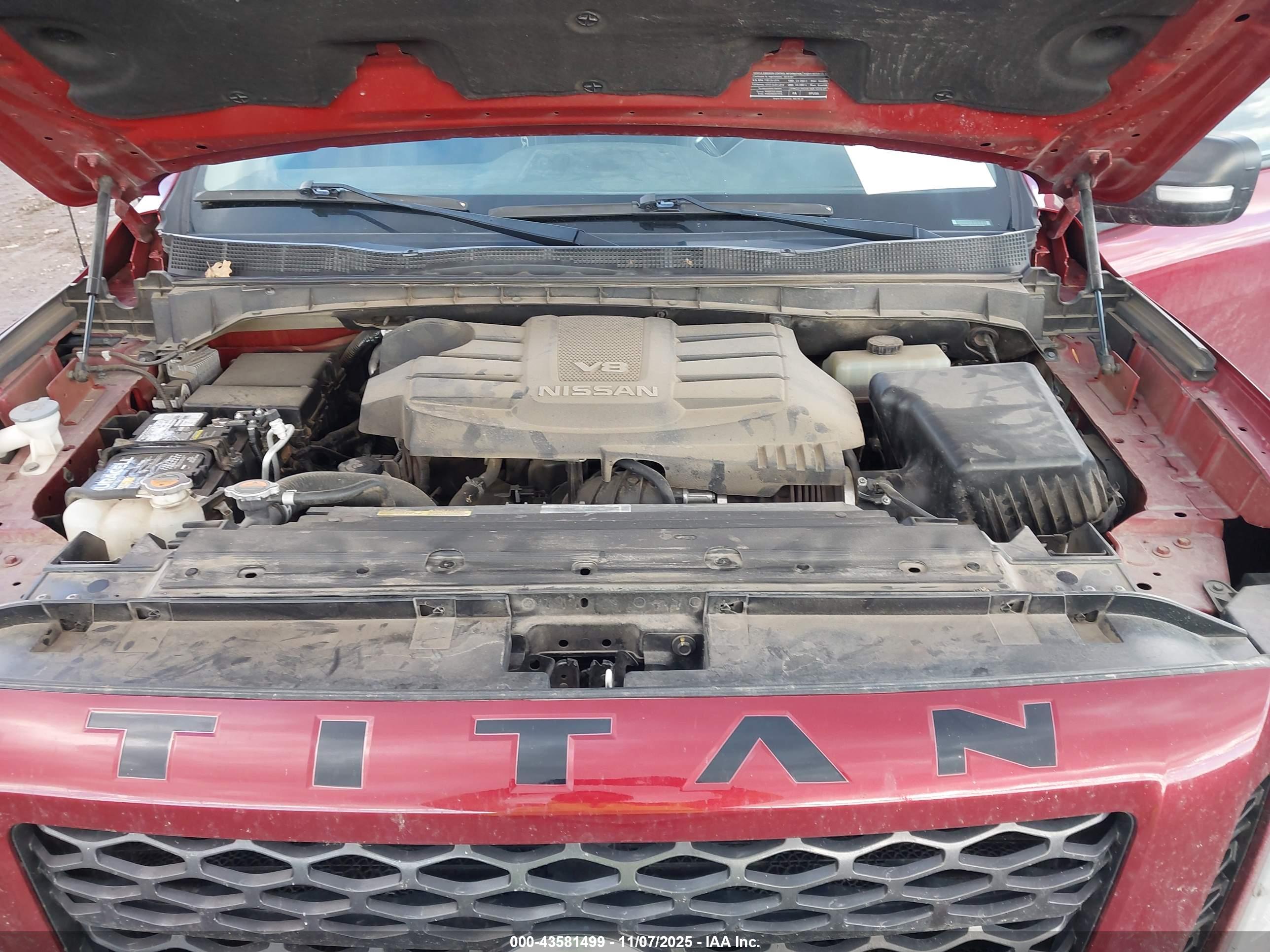 NISSAN TITAN image 10