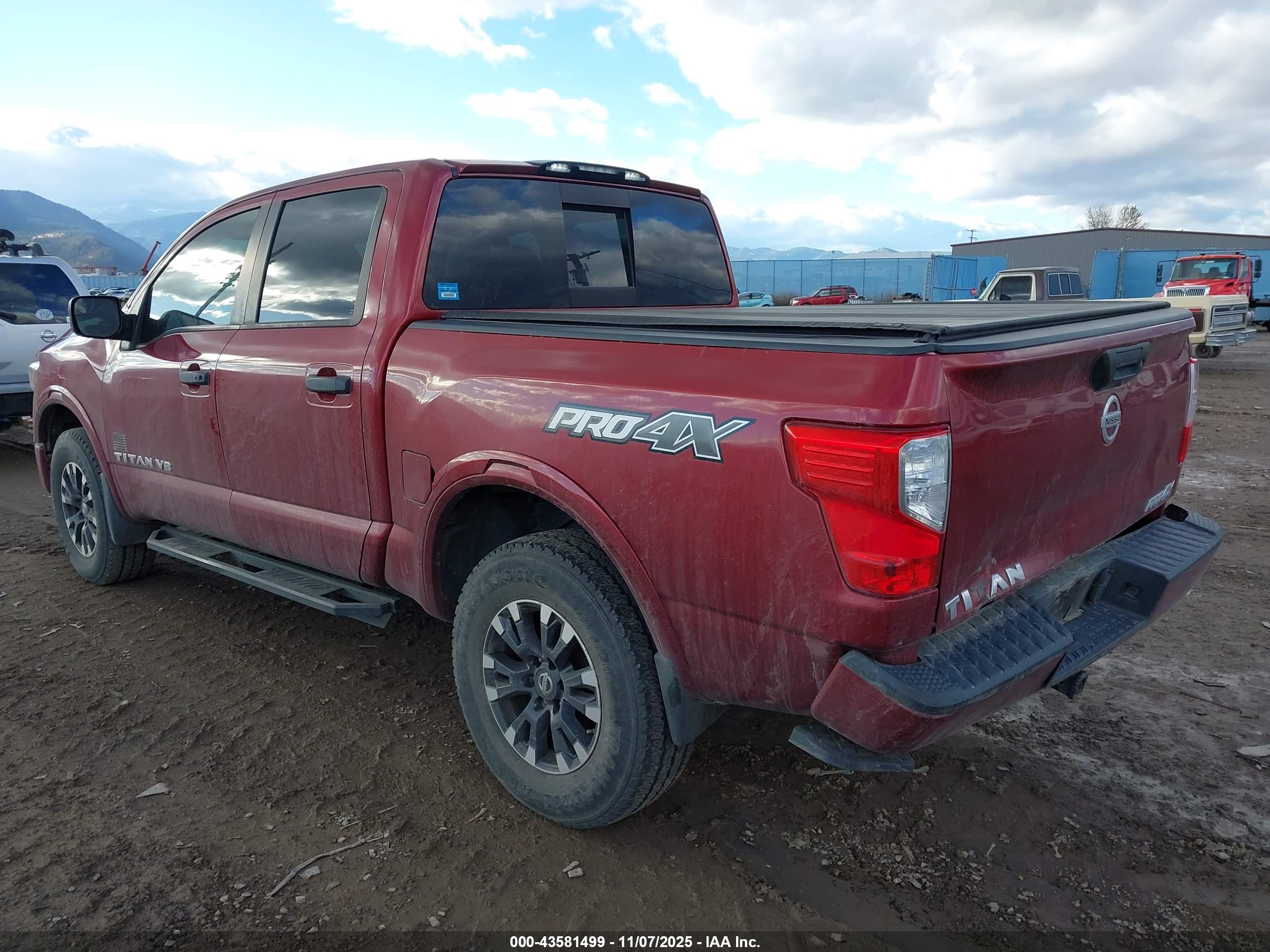 NISSAN TITAN image 3