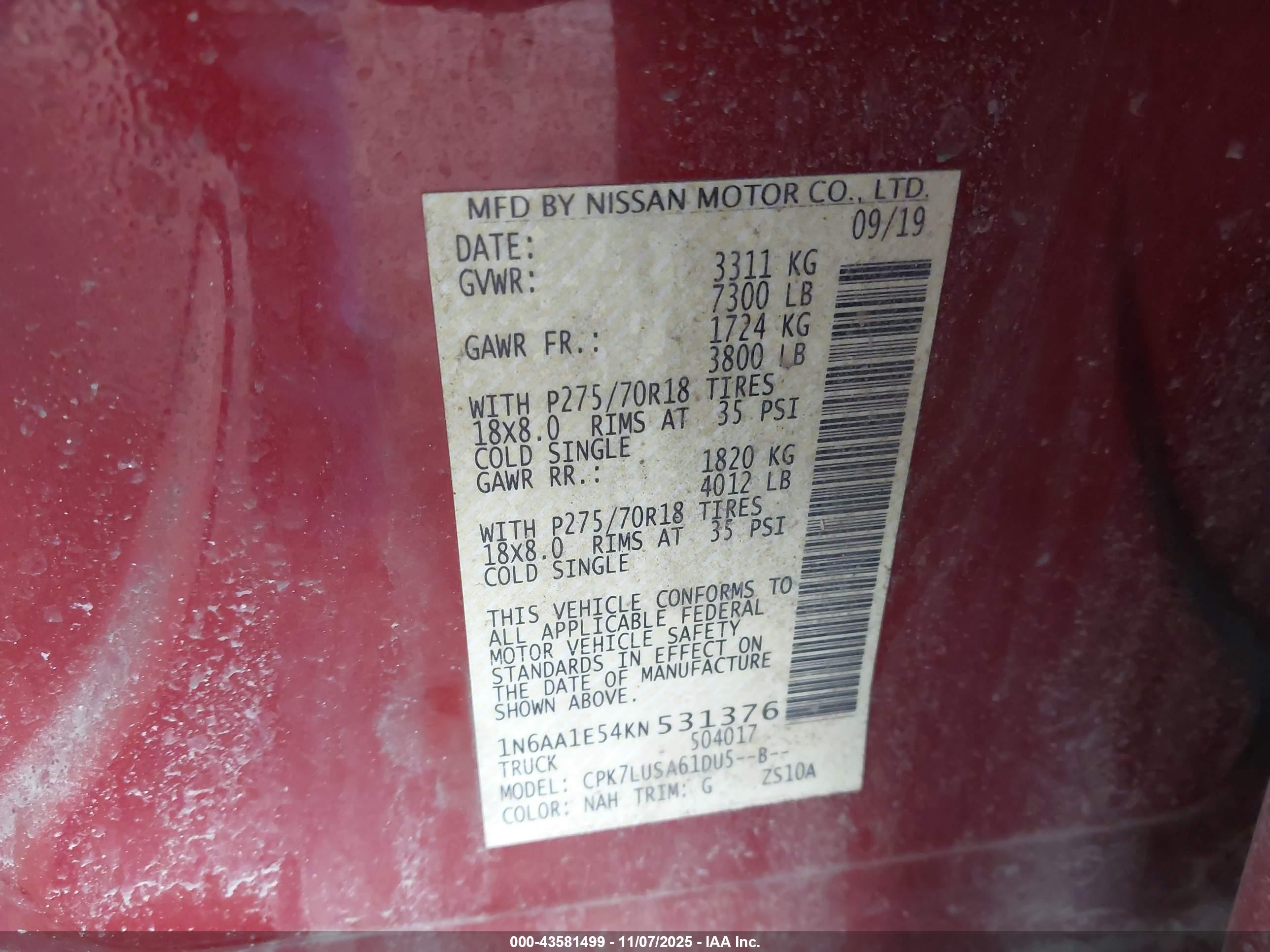 NISSAN TITAN image 9