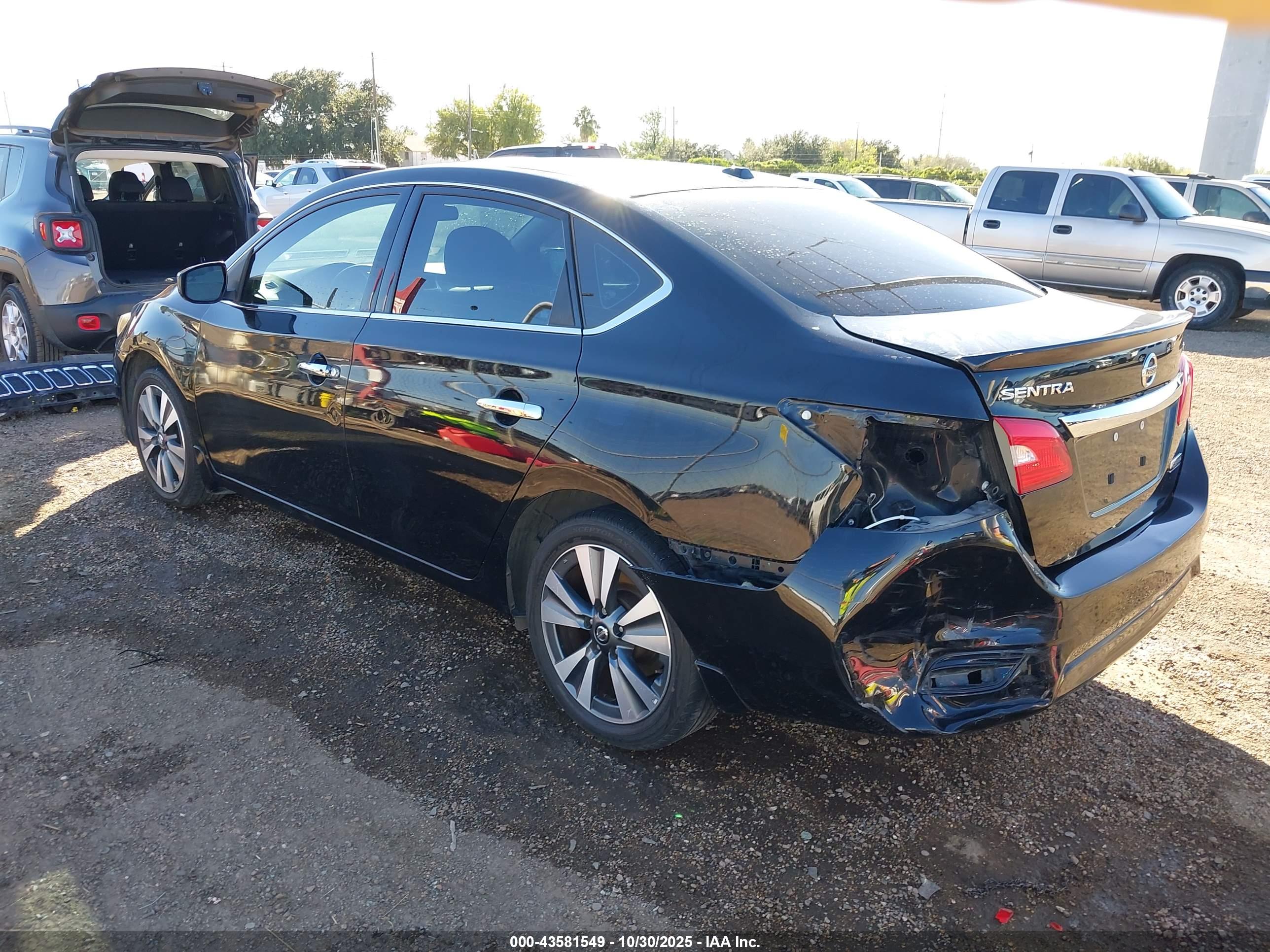 NISSAN SENTRA image 3