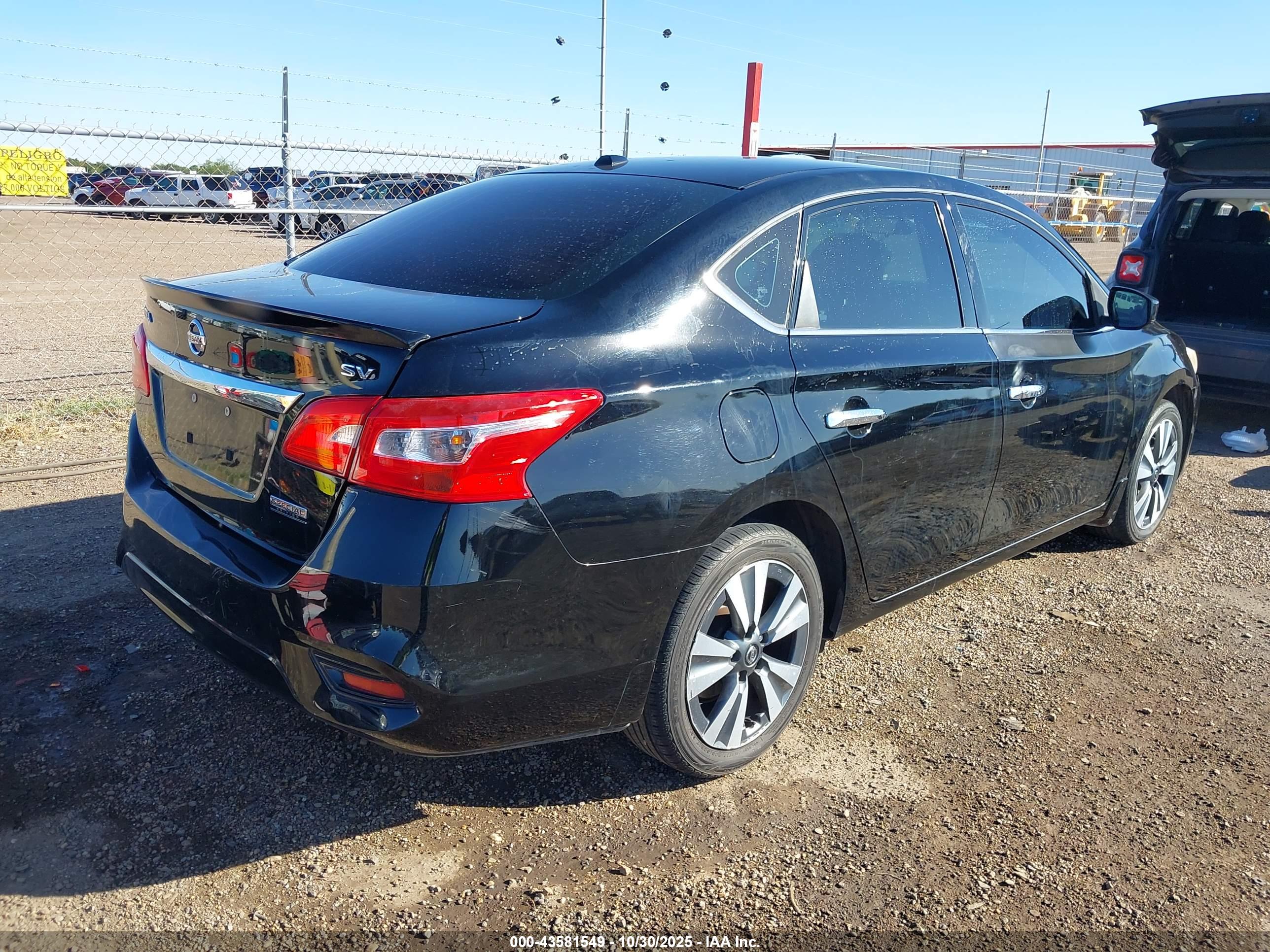 NISSAN SENTRA image 4