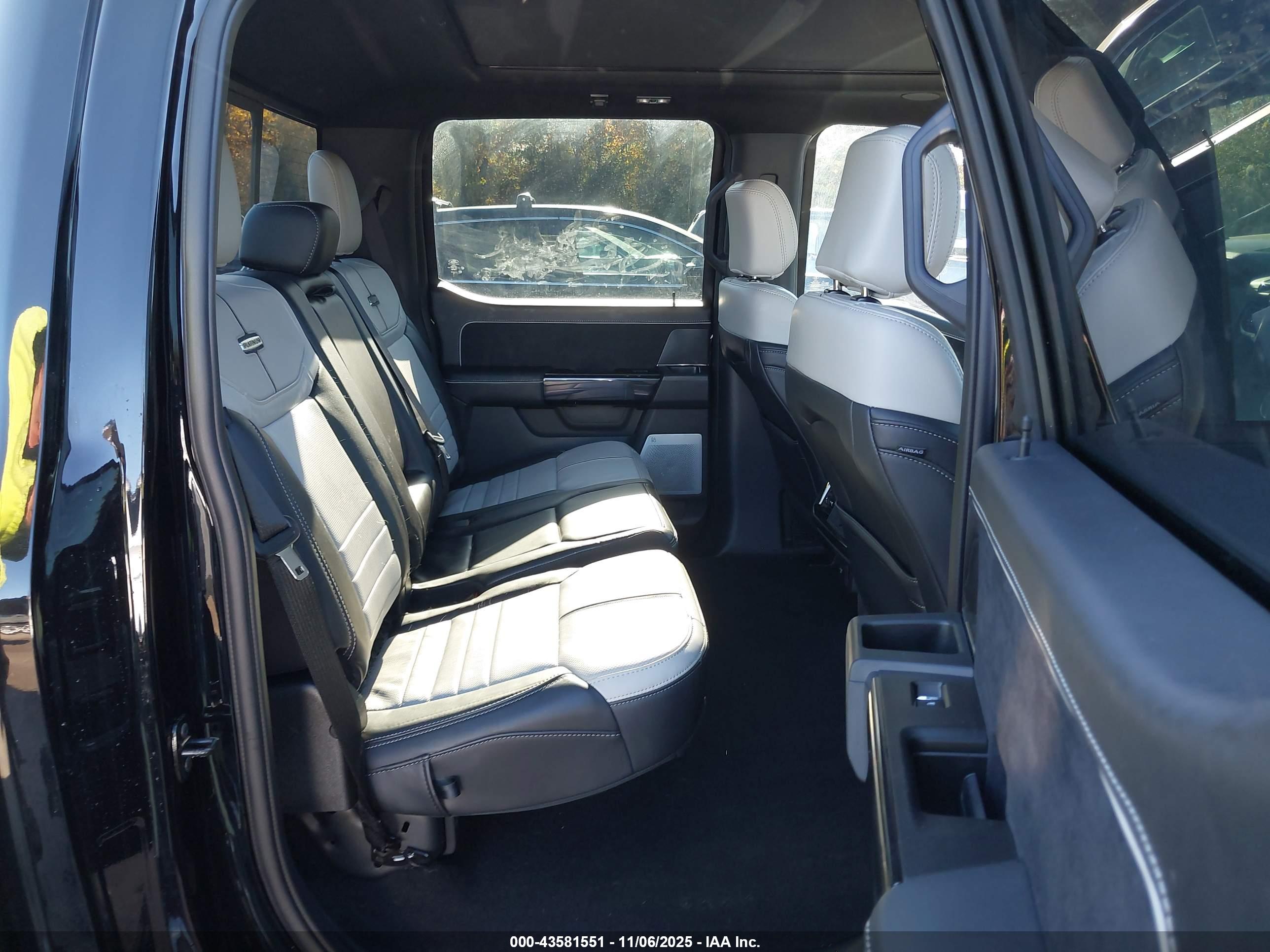 FORD F-150 image 8