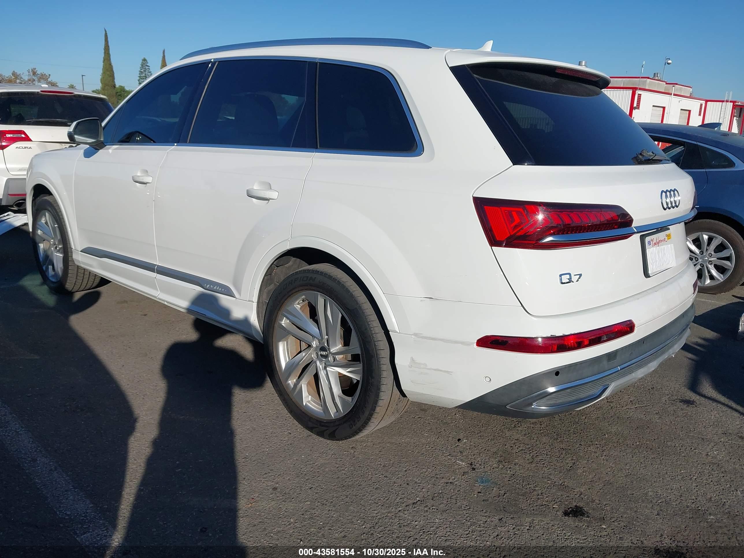 AUDI Q7 image 3