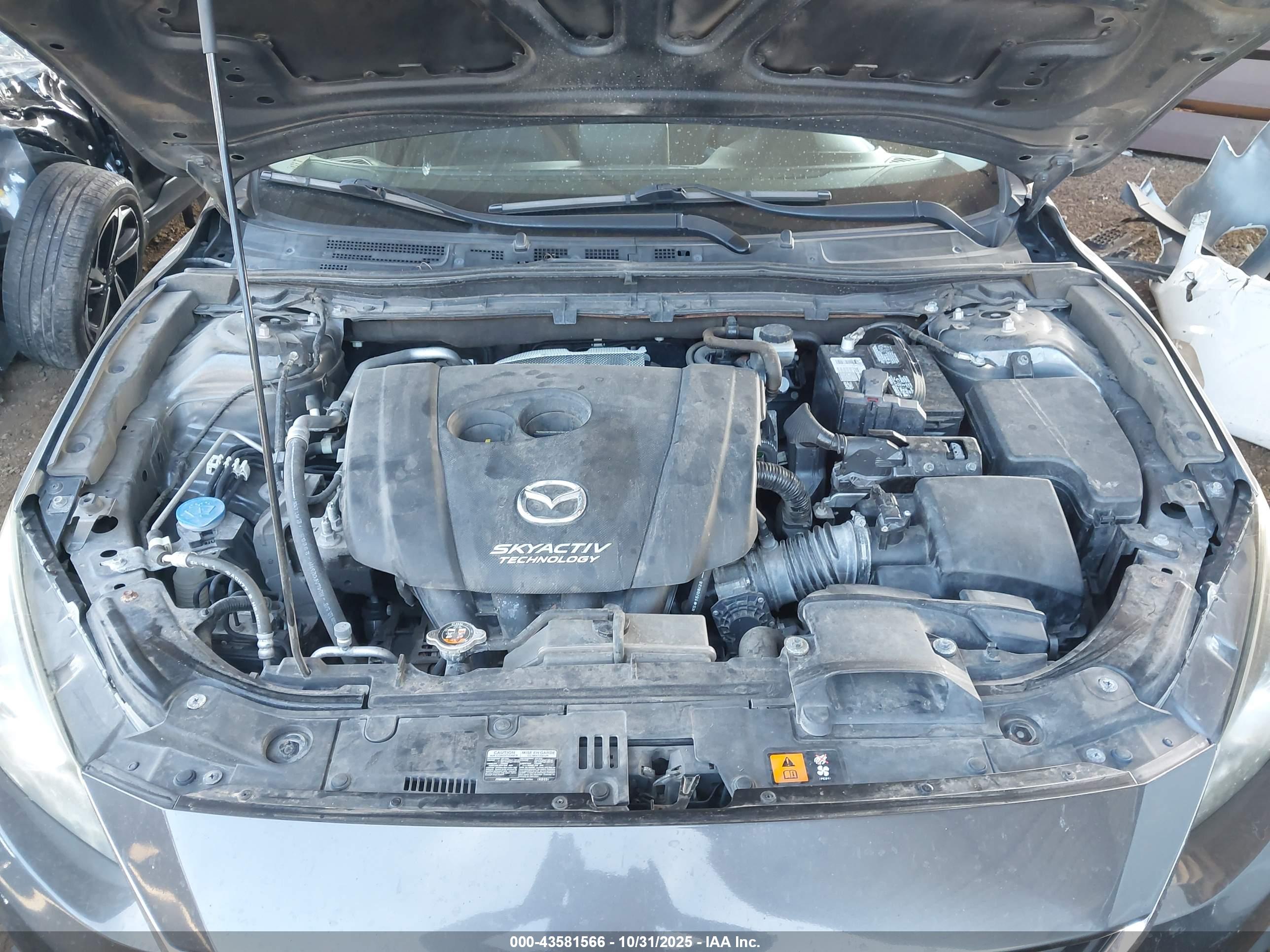 MAZDA MAZDA3 image 10