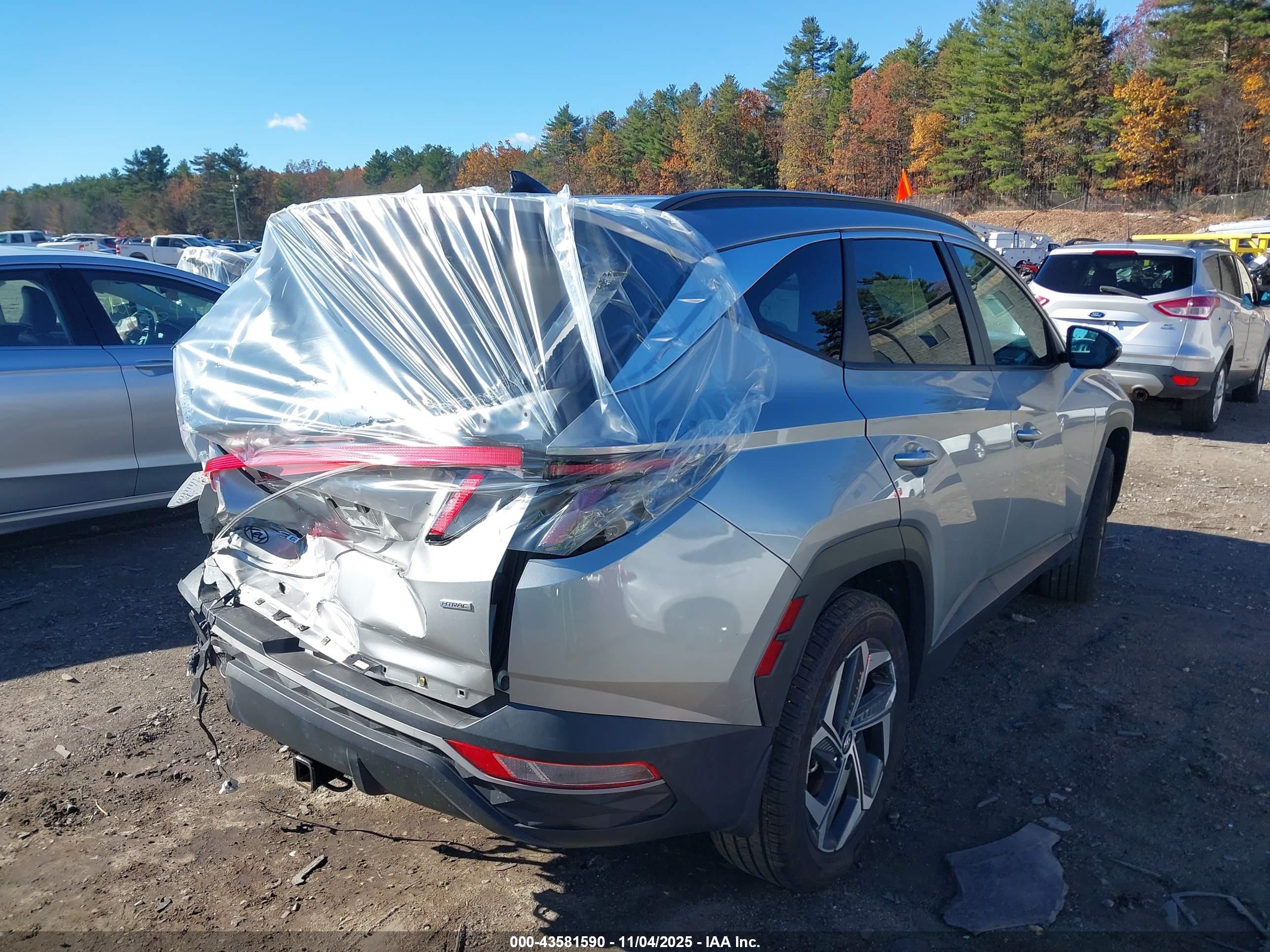 HYUNDAI TUCSON image 4