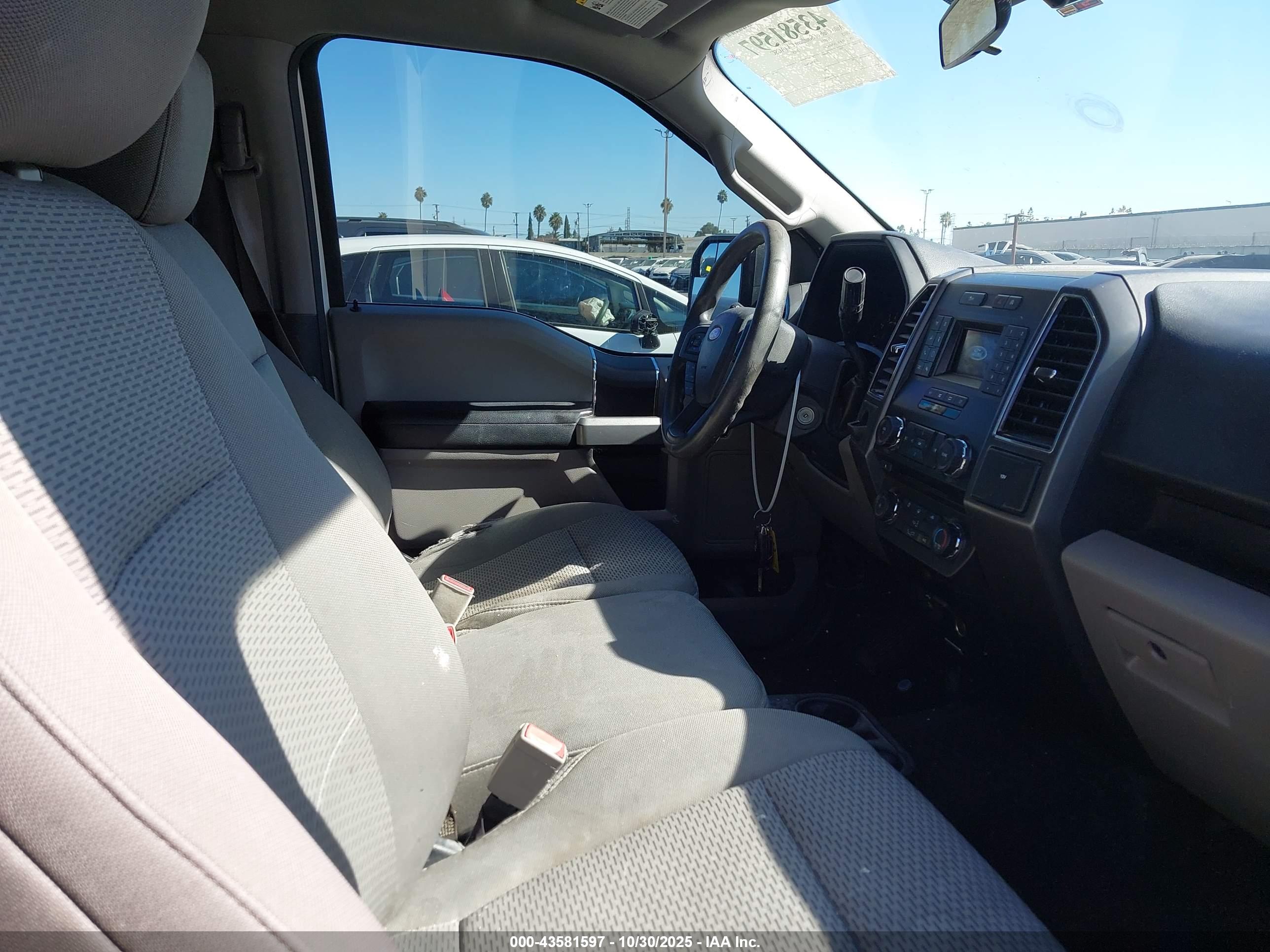 FORD F-150 image 5