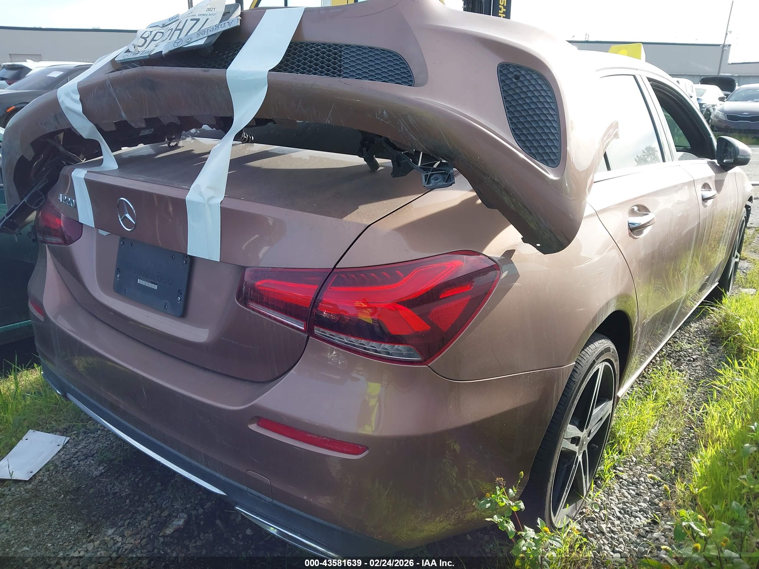 MERCEDES-BENZ A image 4