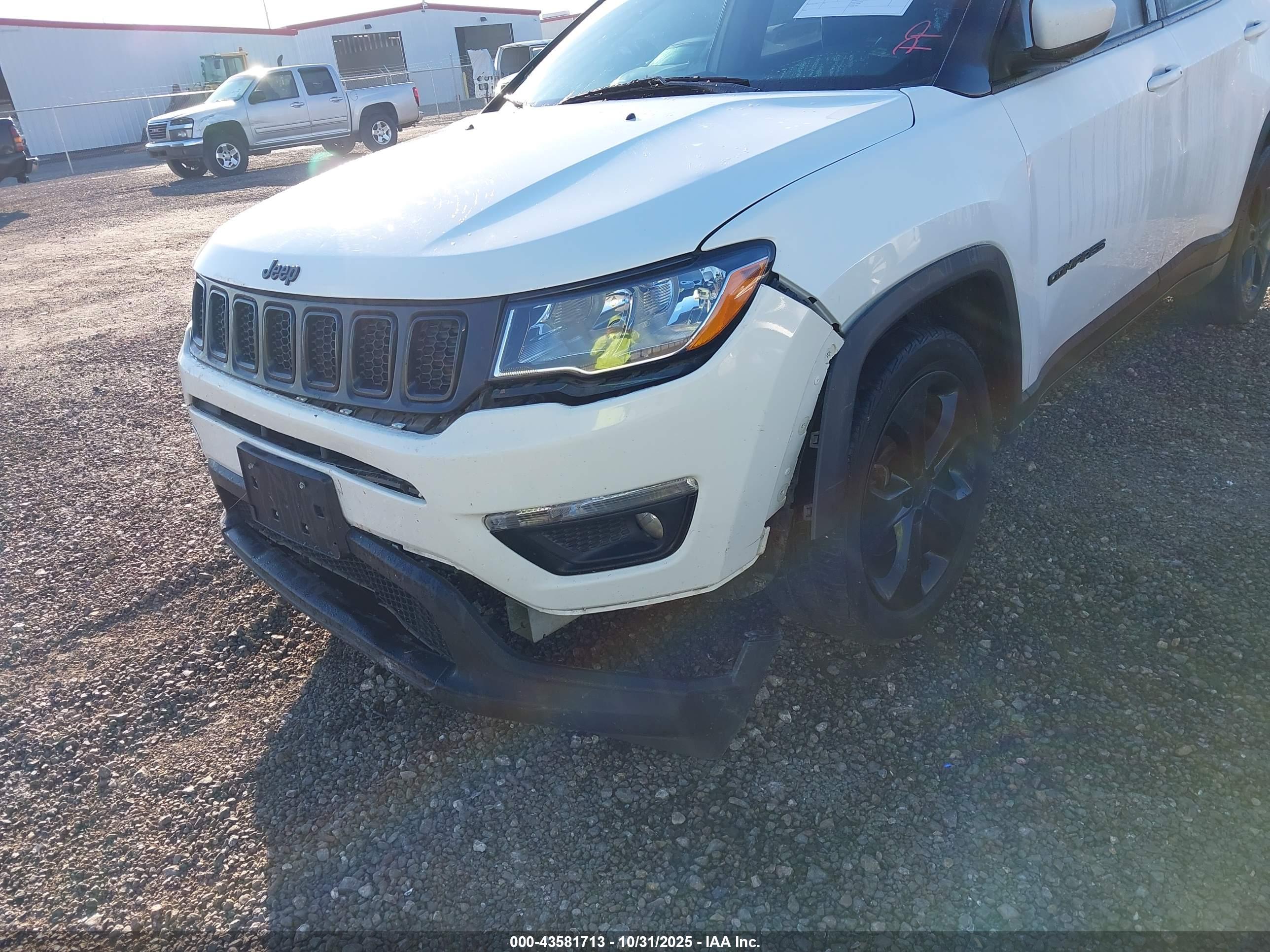 JEEP COMPASS image 6