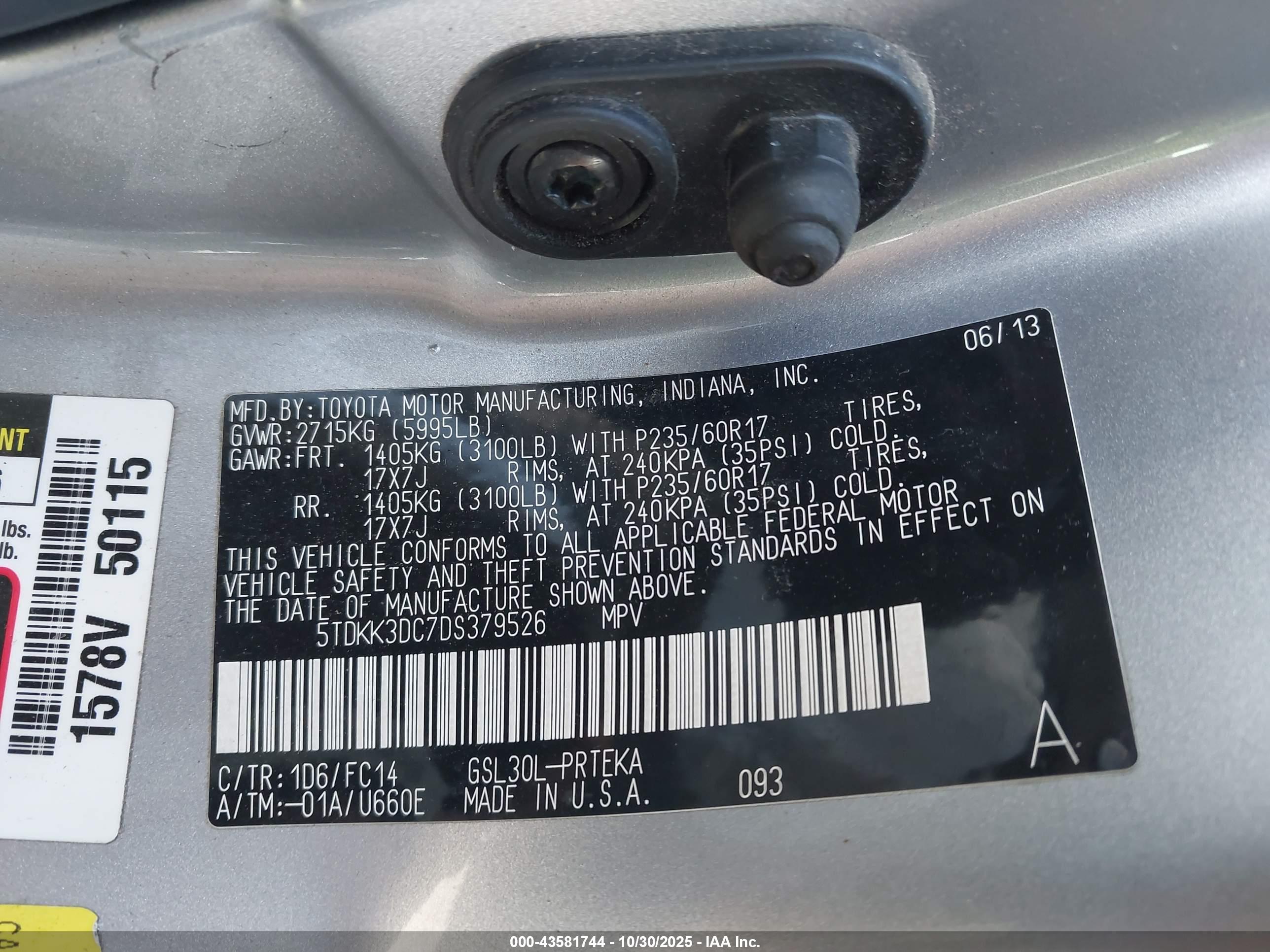 TOYOTA SIENNA image 9