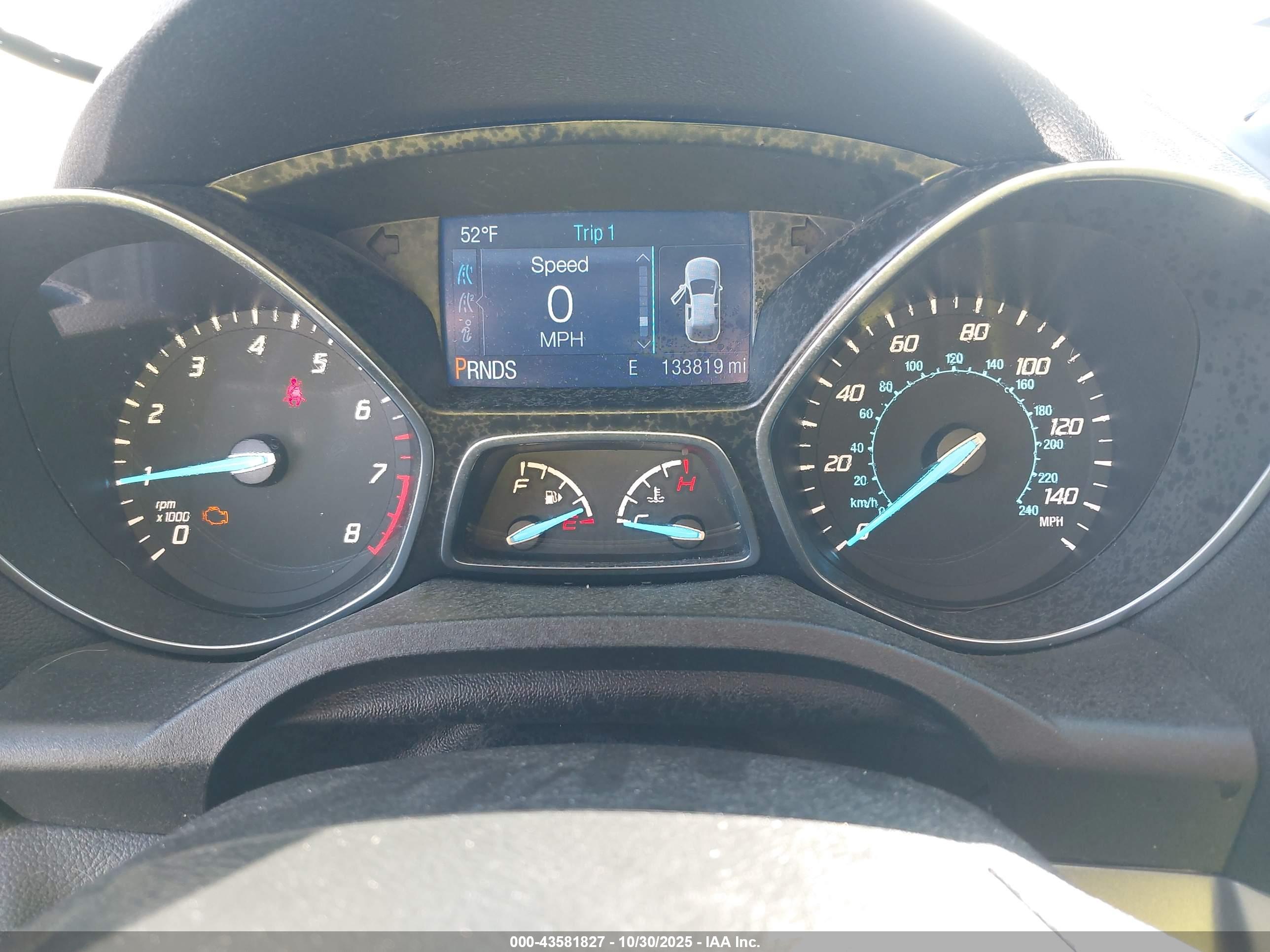 FORD ESCAPE image 7