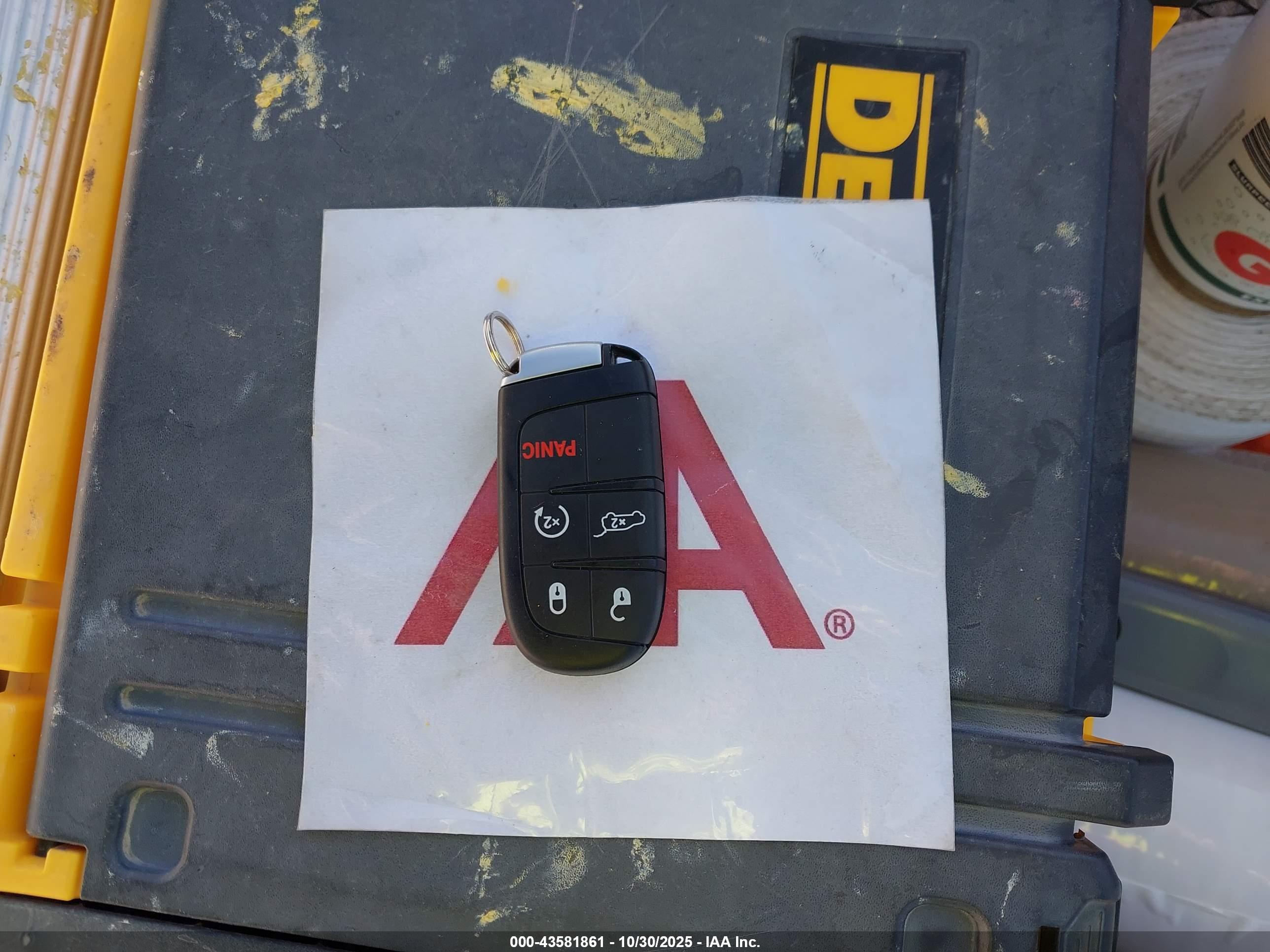 JEEP GRAND image 11
