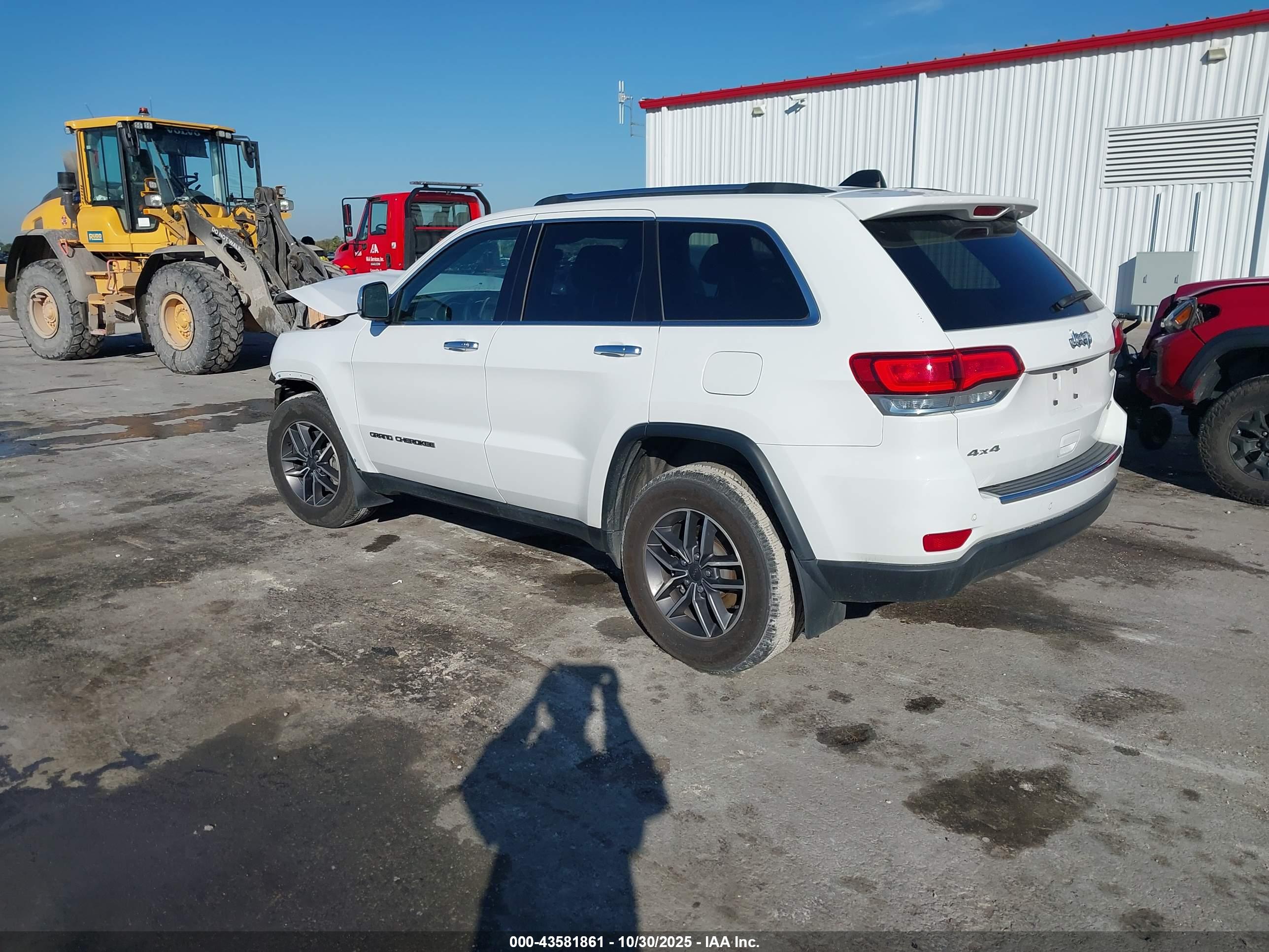 JEEP GRAND image 3